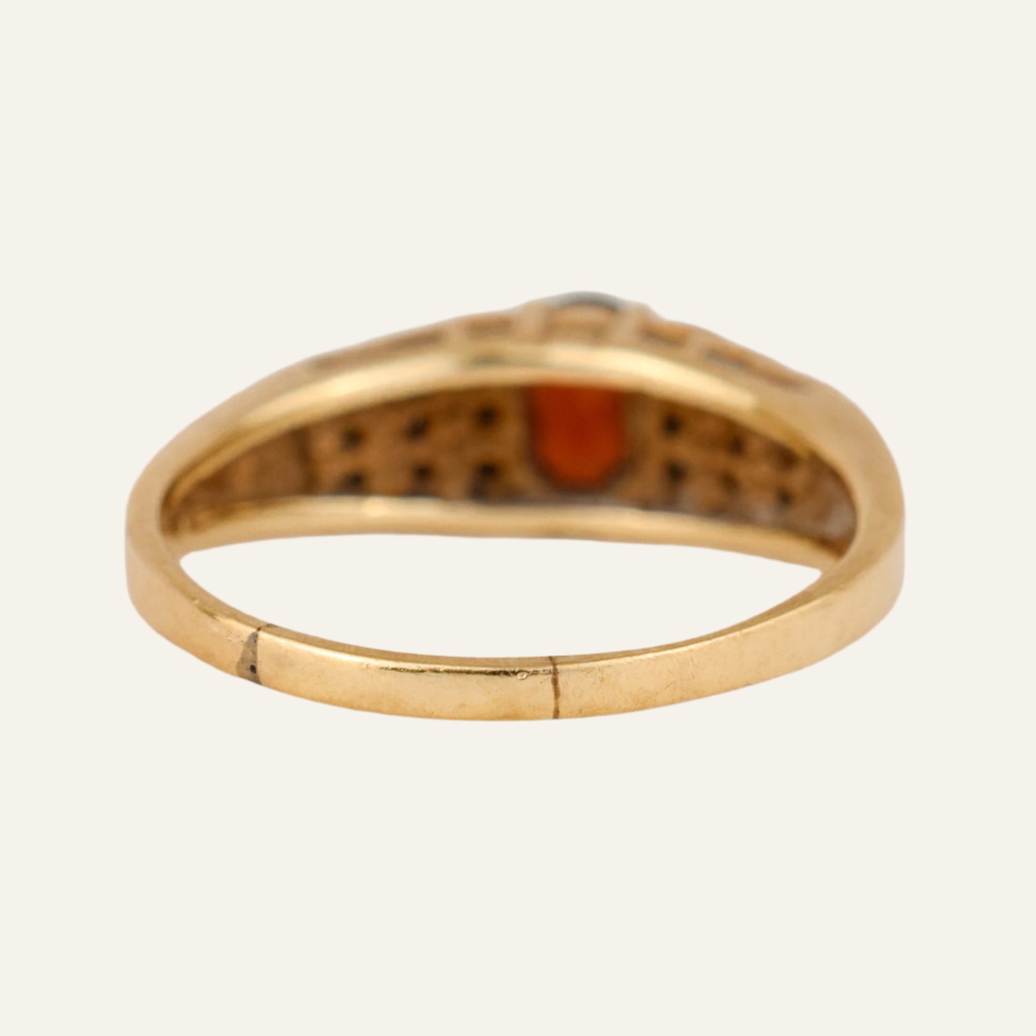 Garnet Diamond Ring