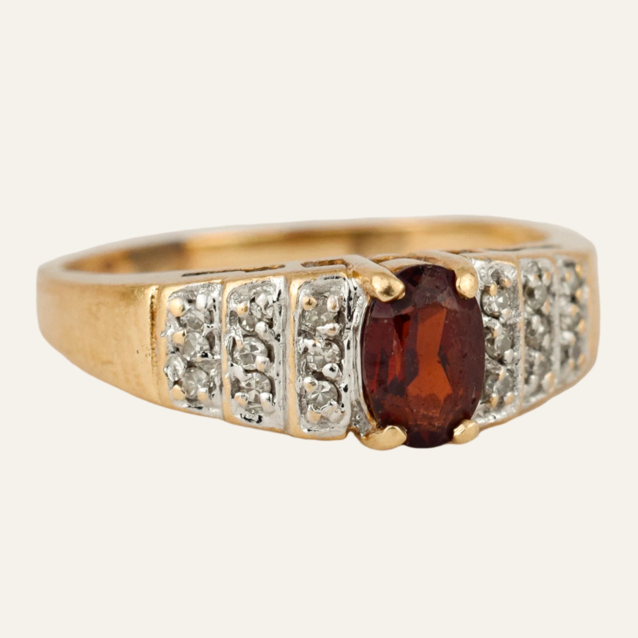 Garnet Diamond Ring