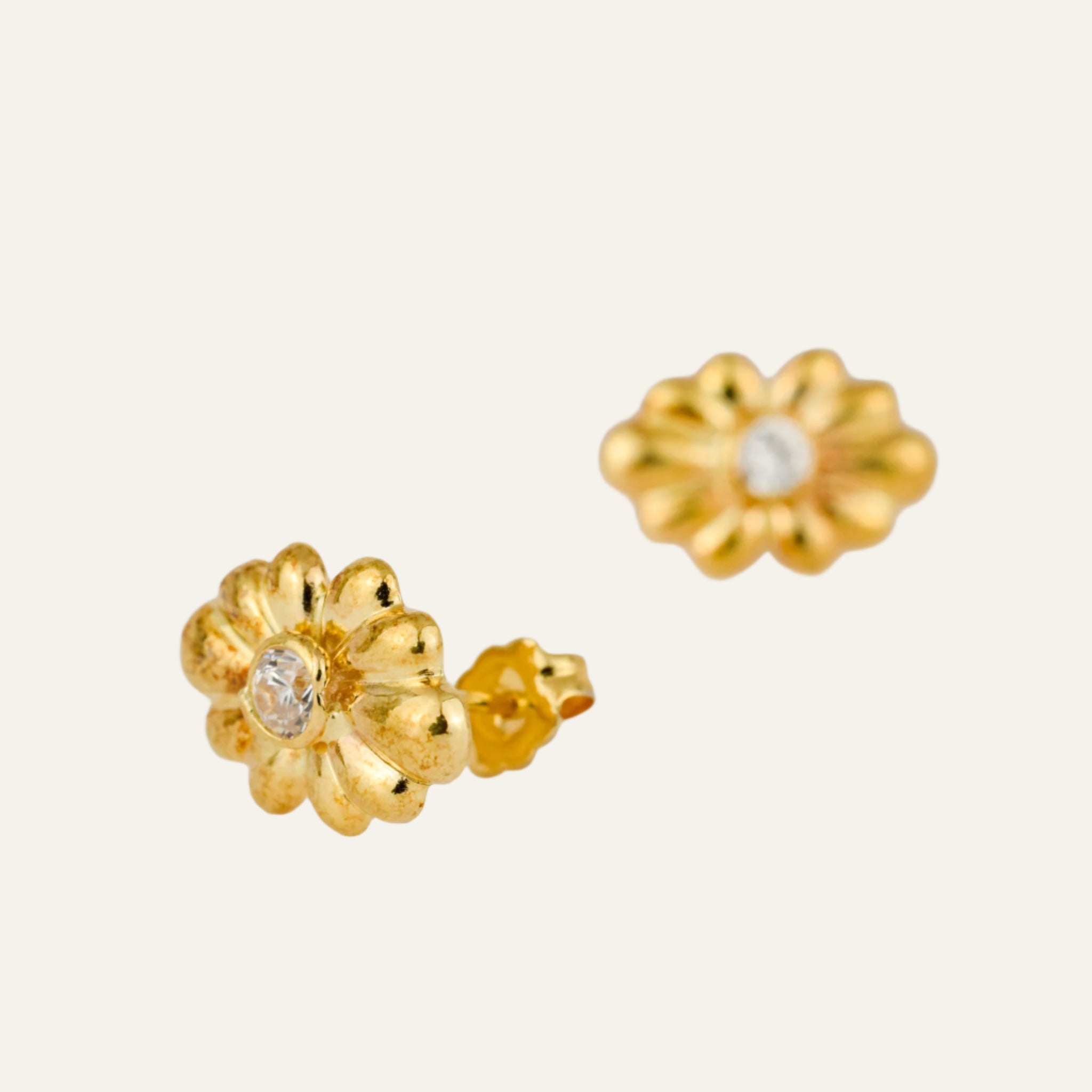 Sparkling Floral Earrings