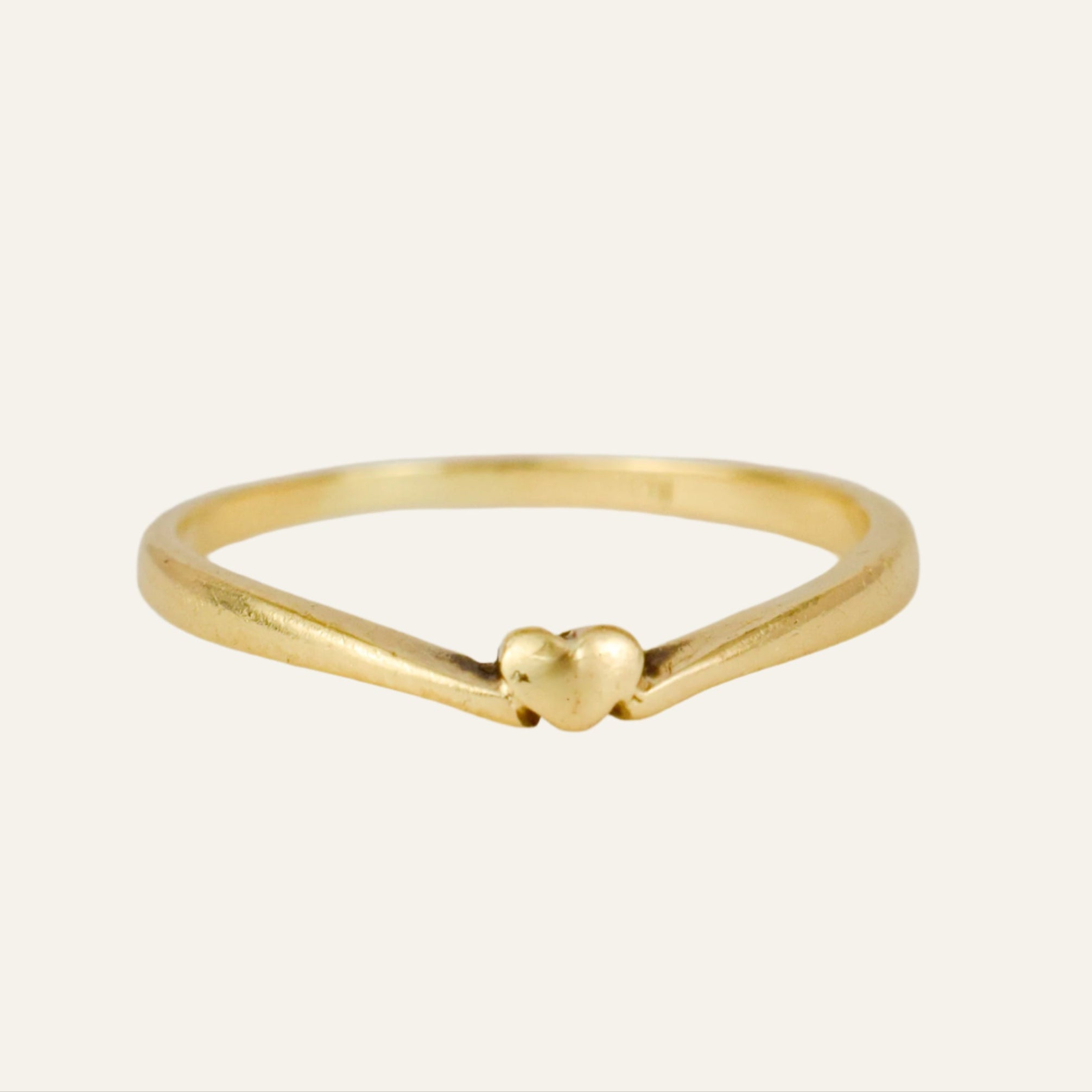 Dainty Heart Band