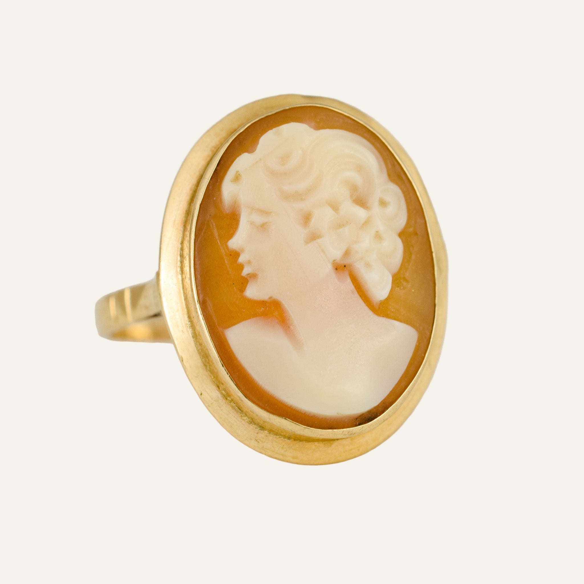 Cameo Ring – Folklor