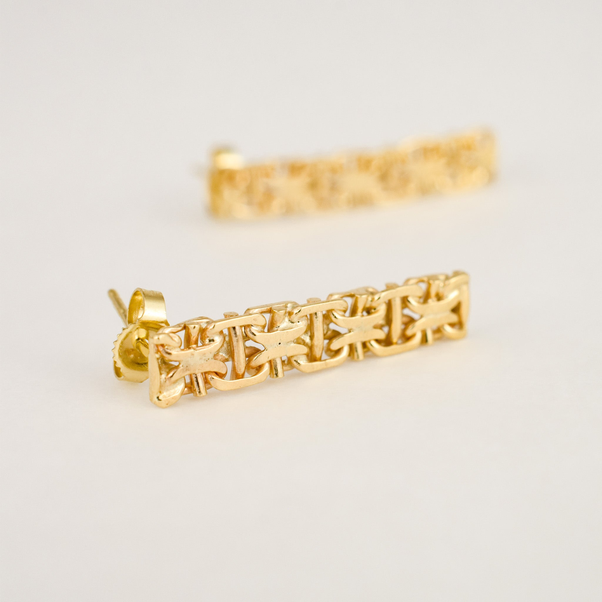 25mm Intricate Link Studs