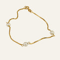 Stationary Pearl Bracelet