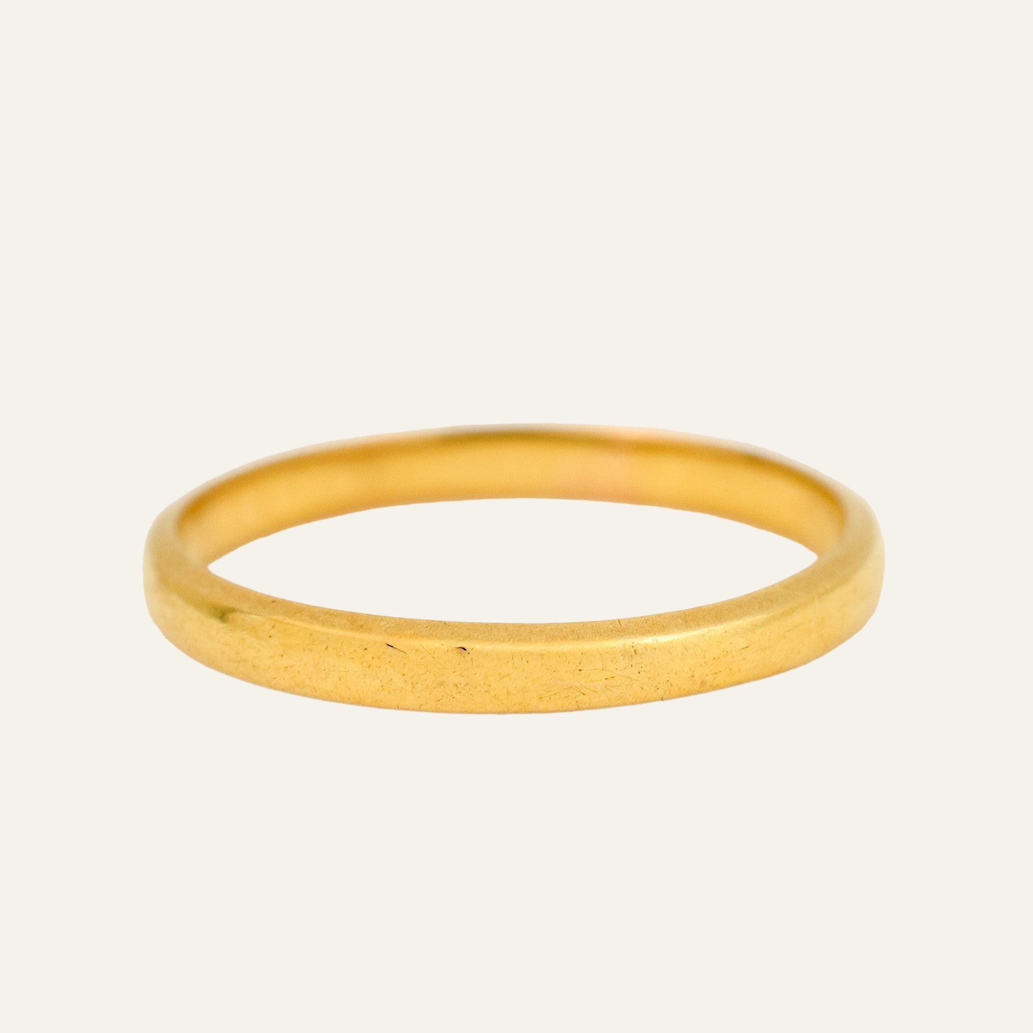 2.2mm 22k Gold Band