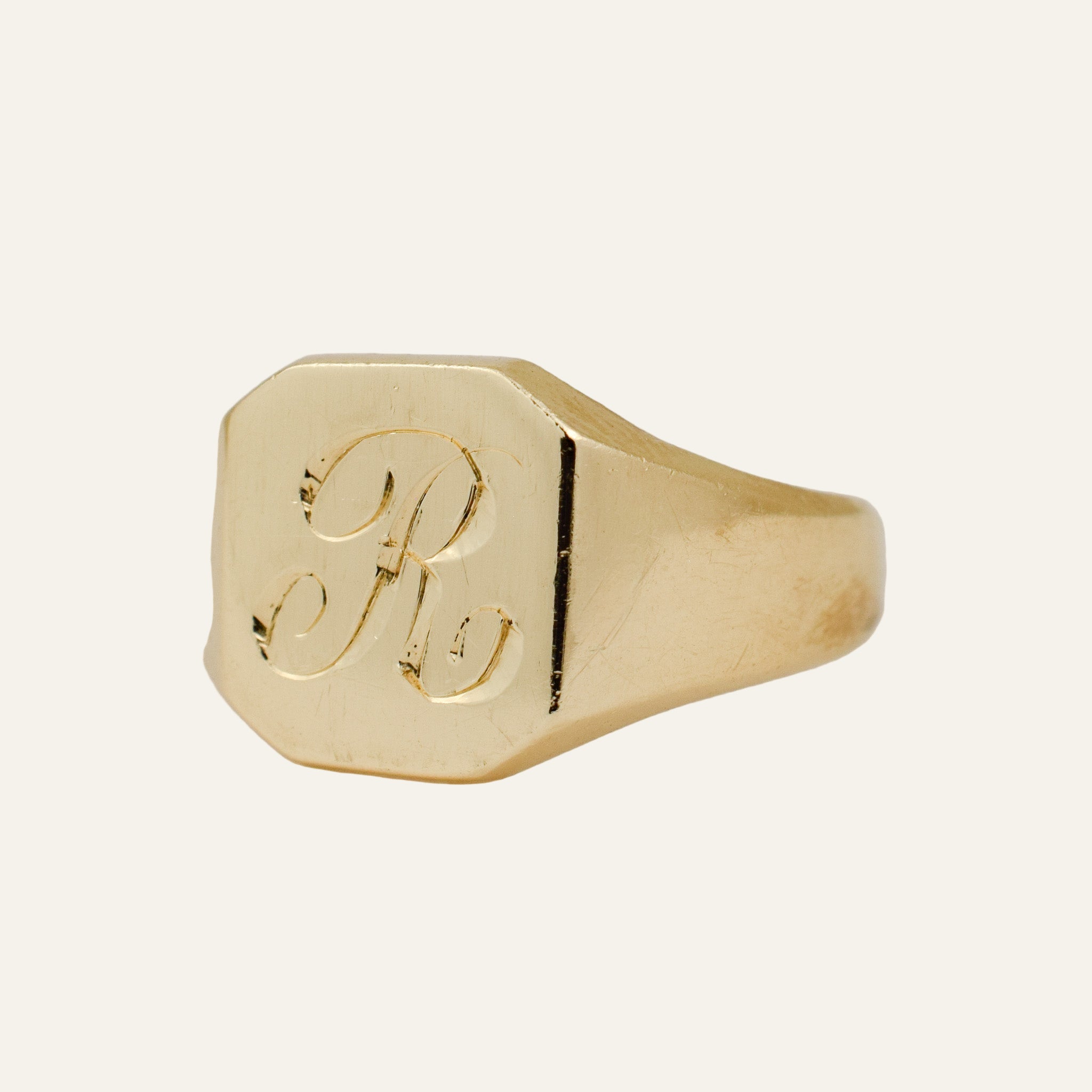 'R' Signet Ring