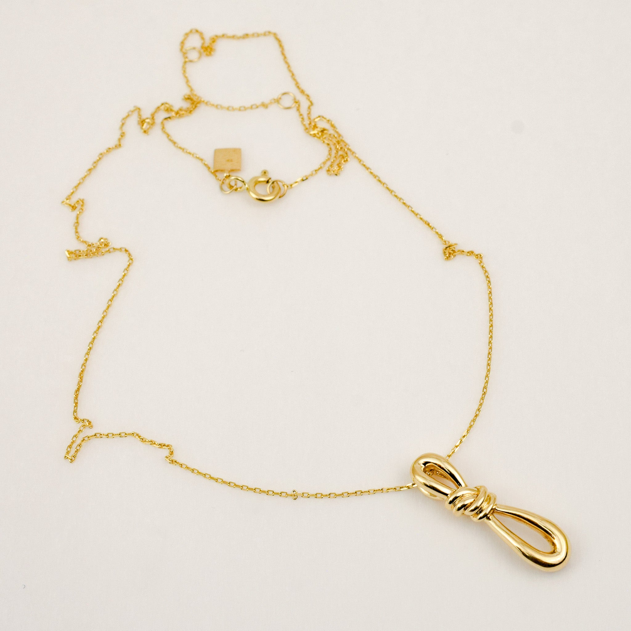 17" Dainty Cable Link with Knot Pendant