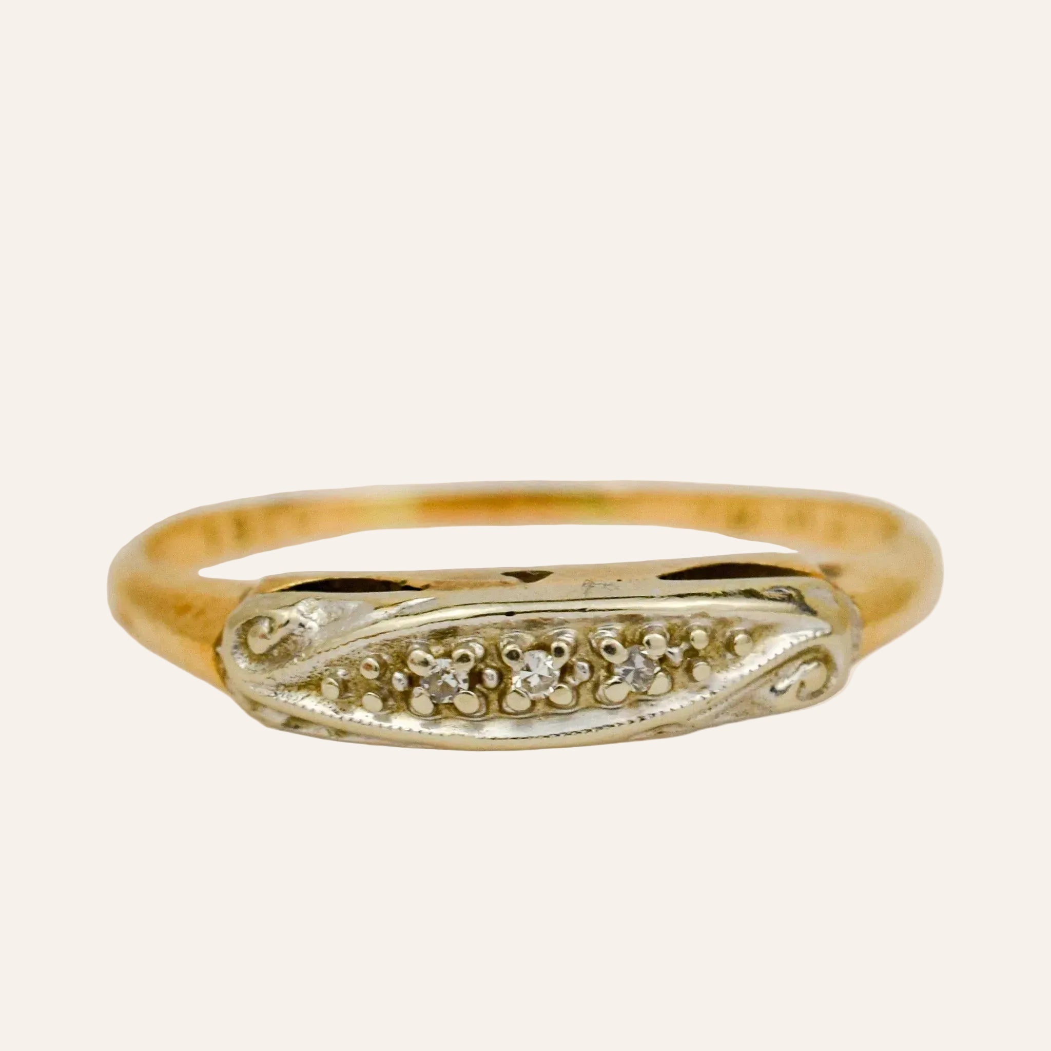 Vintage Diamond Scroll Band
