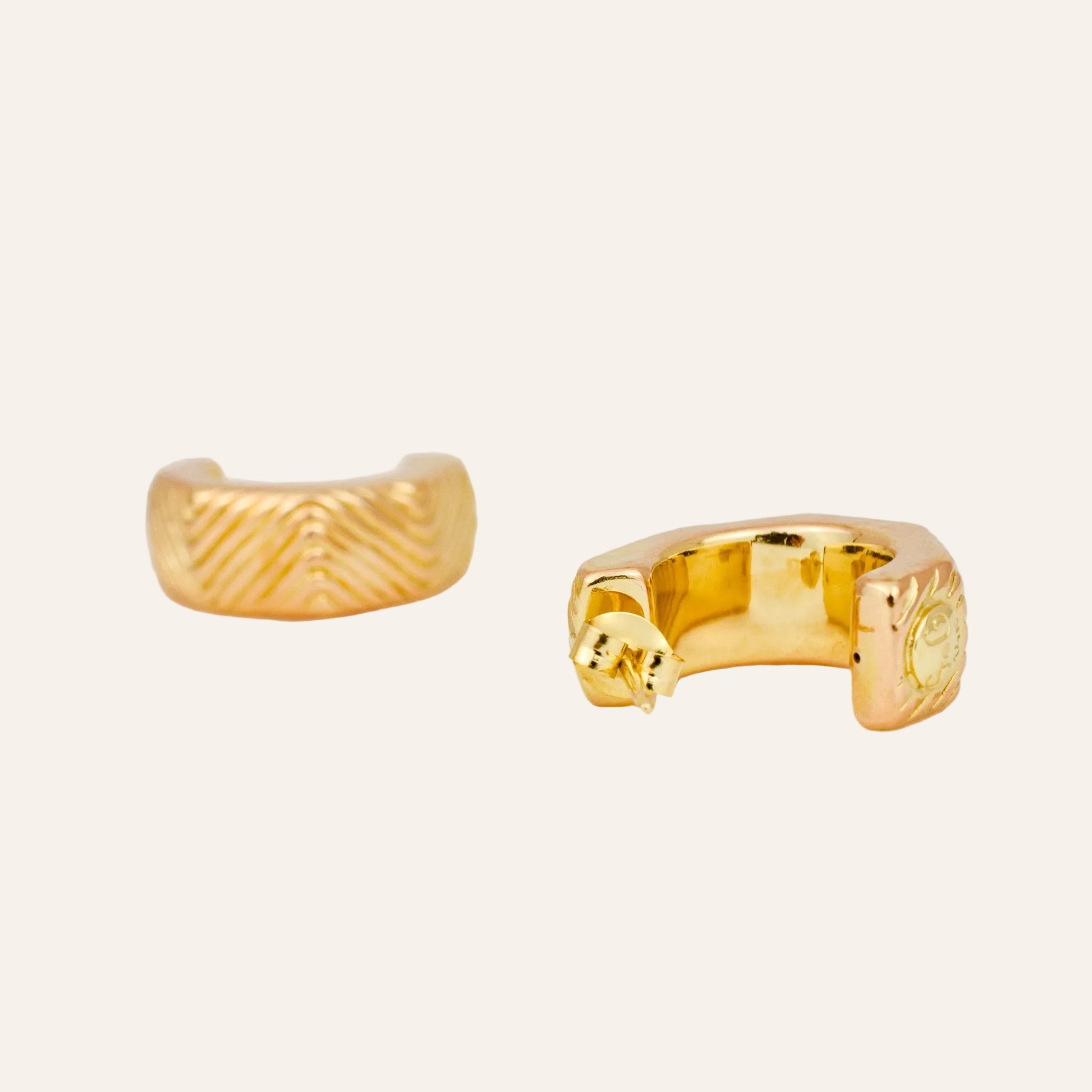 Geometric Hoops