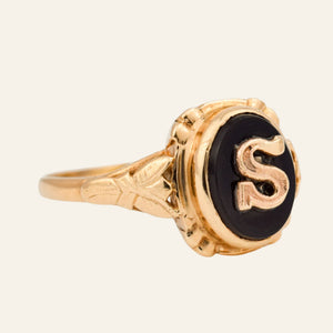 'S' Onyx Signet Ring