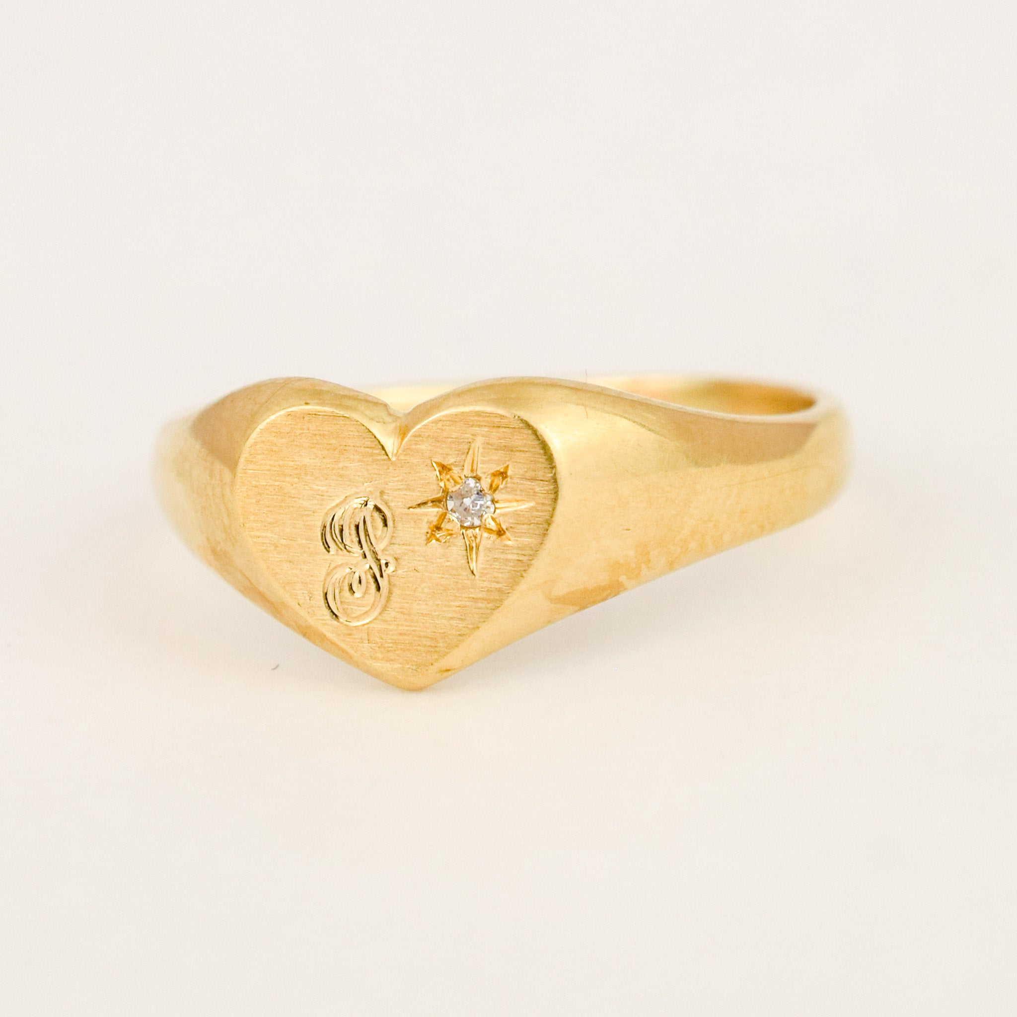 'P' Heart Signet Ring