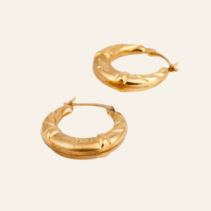 21.1 mm Diamond Etched Star Gold Hoops