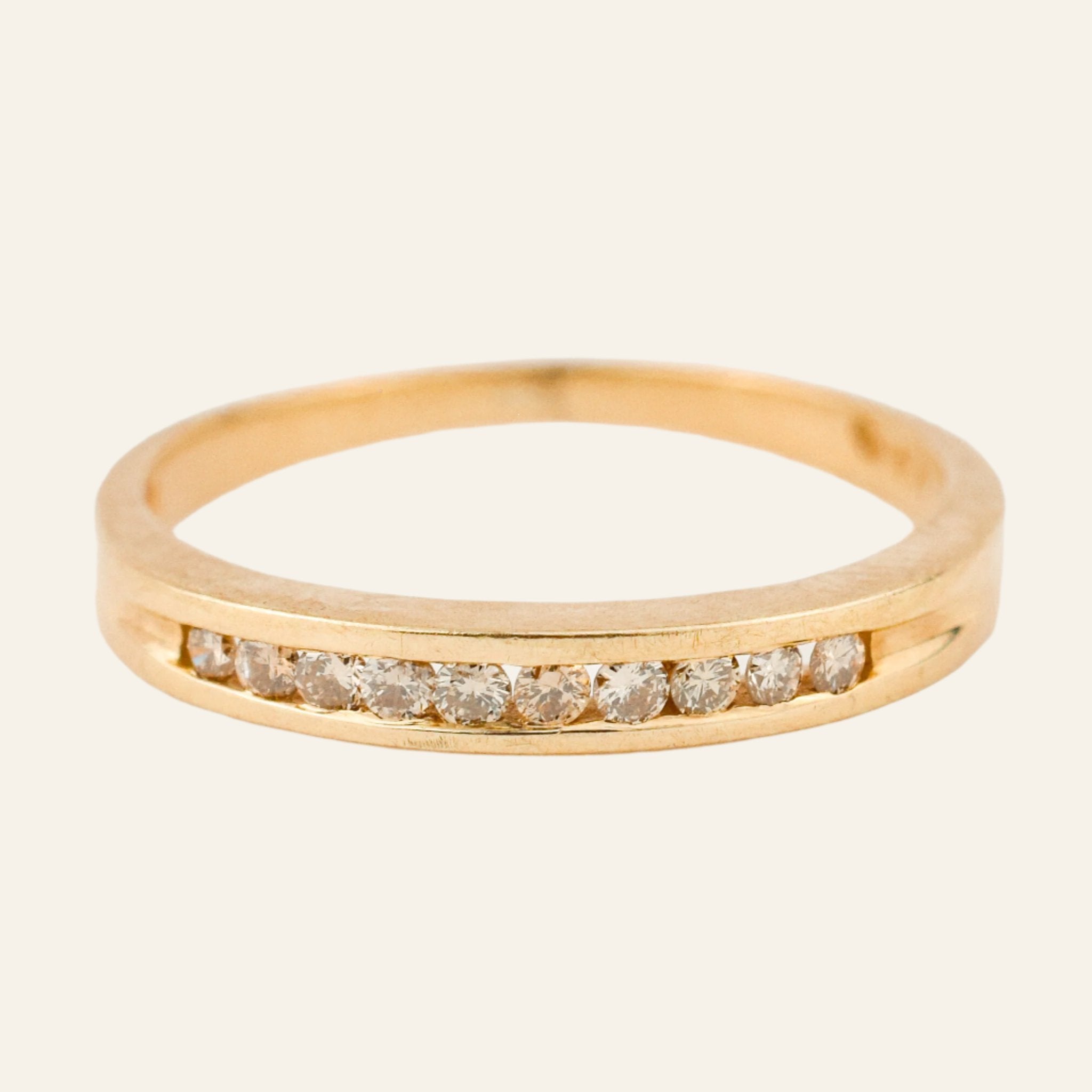 vintage gold Dainty 10 Diamond Band