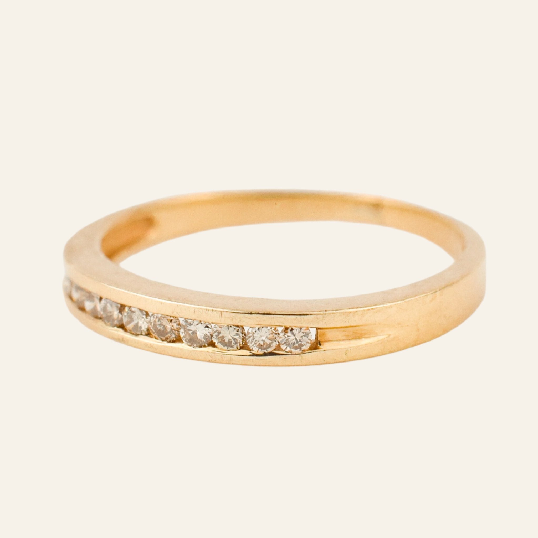 vintage gold Dainty 10 Diamond Band