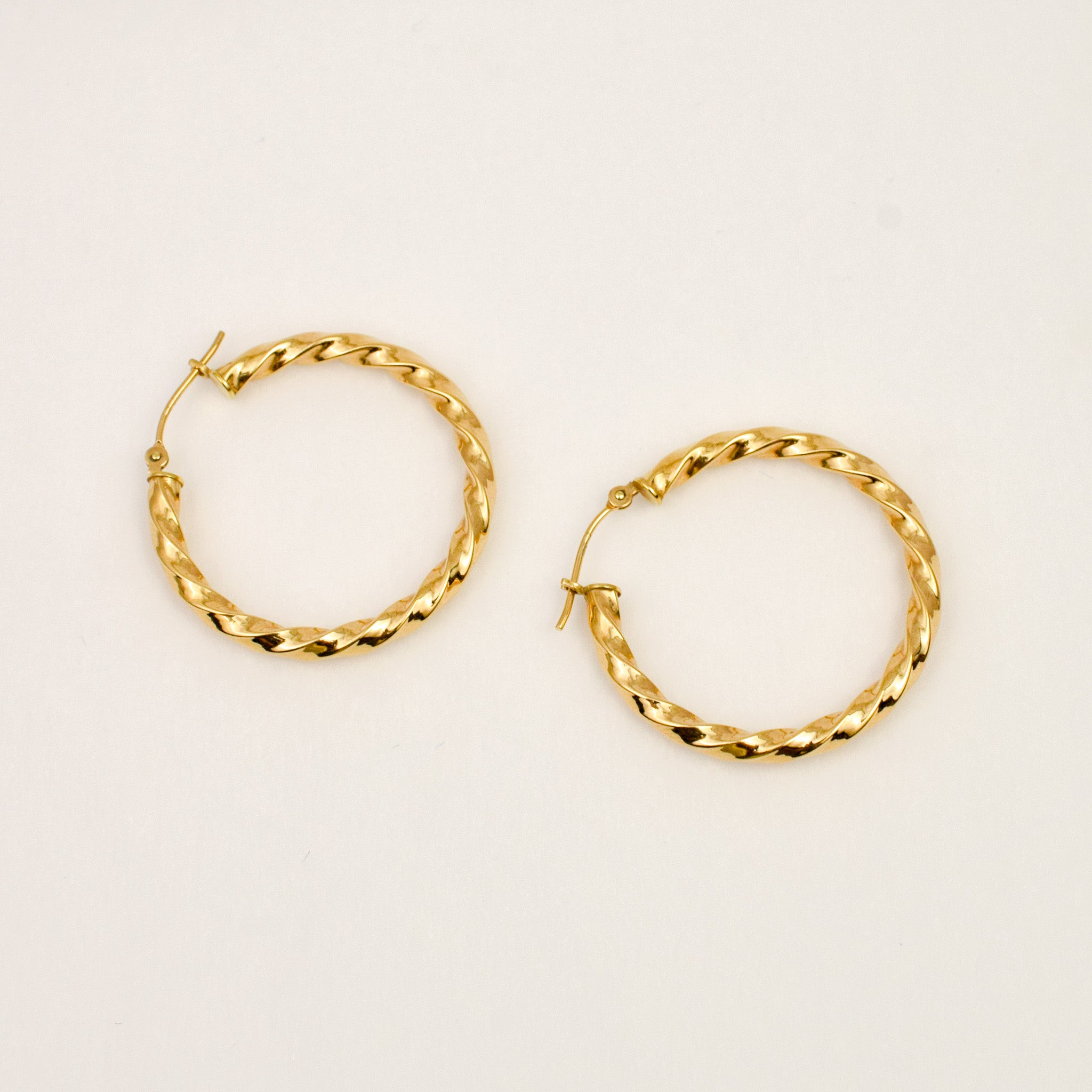 30.6mm Twist Hoops