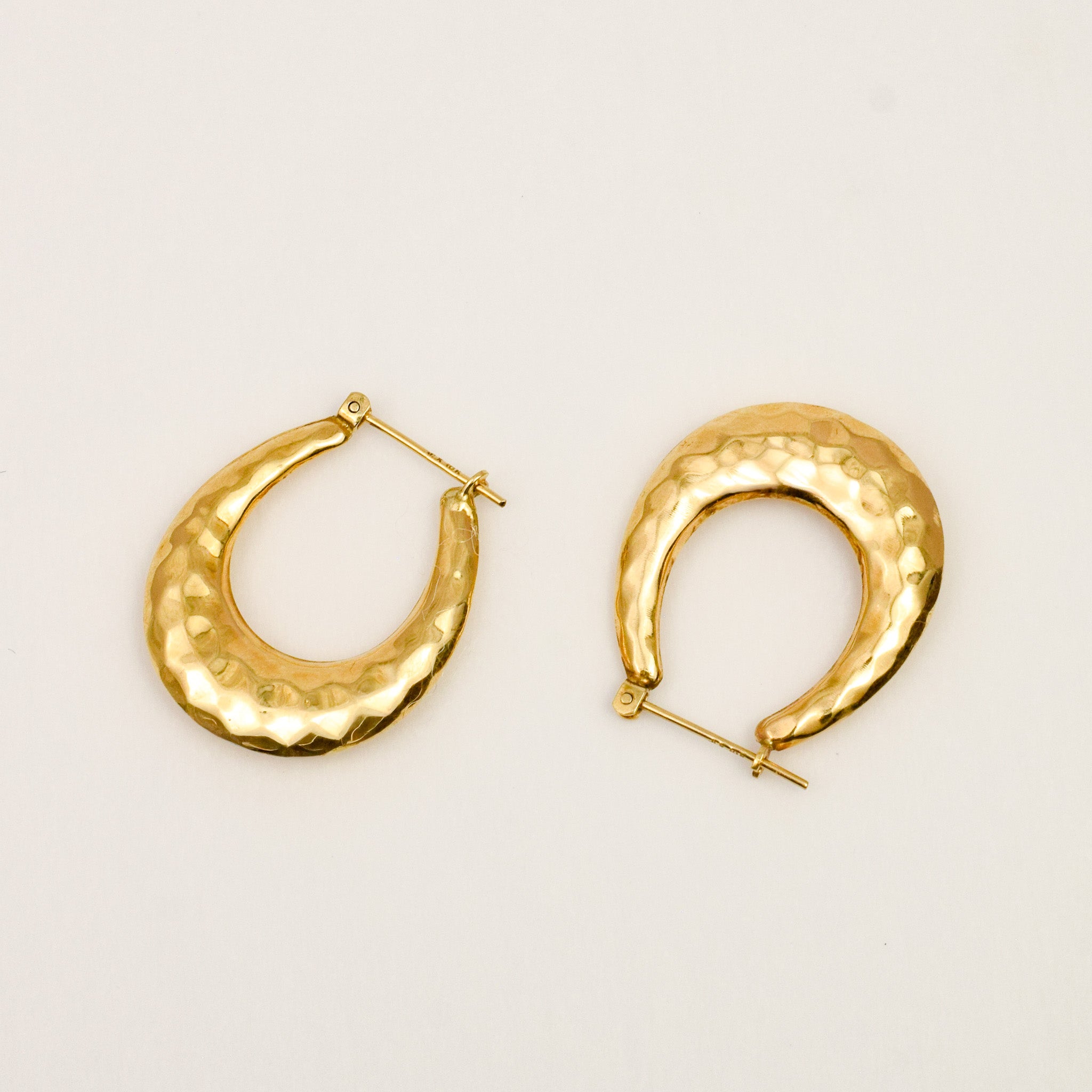 26.3mm Hammered Hoops