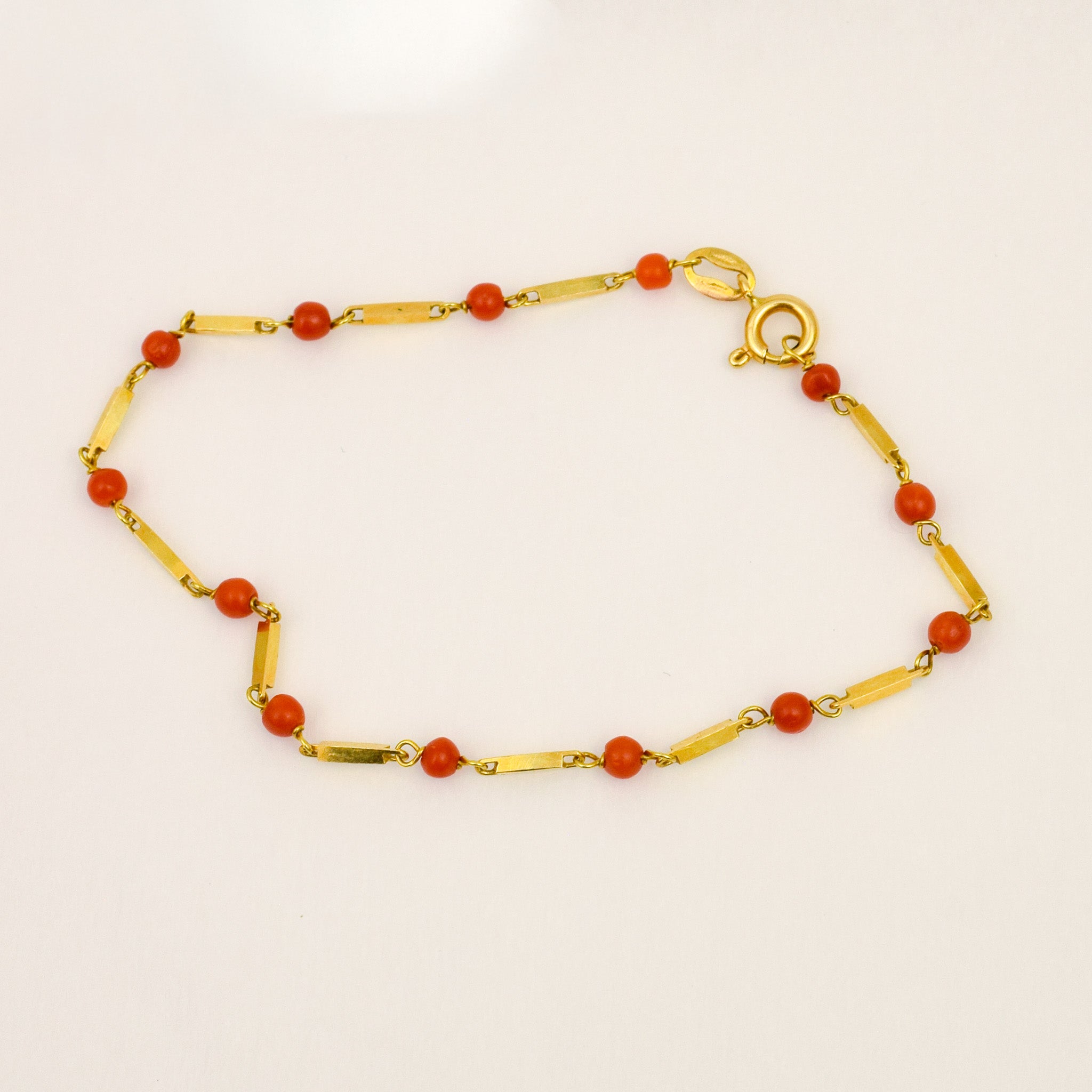 7.5" Coral Bar Bracelet