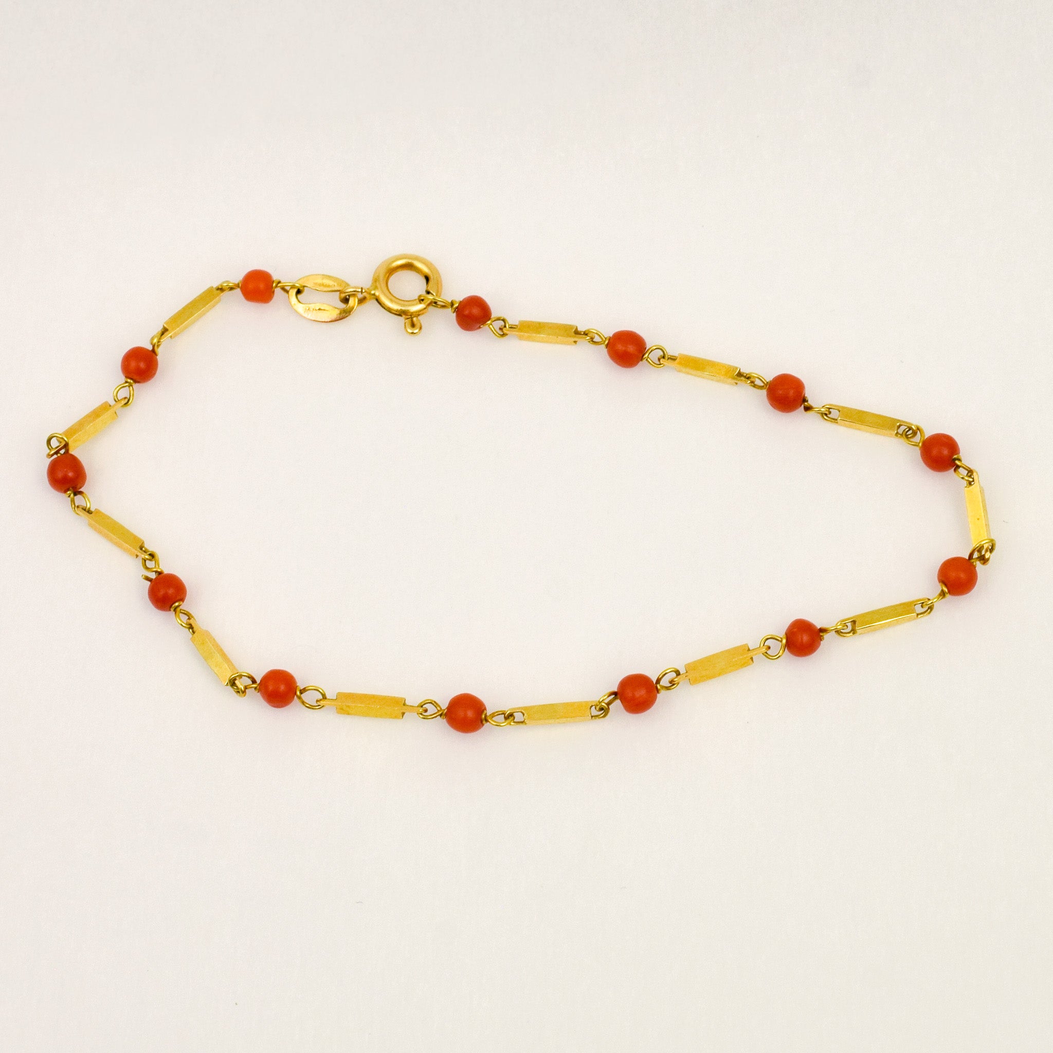 7.5" Coral Bar Bracelet