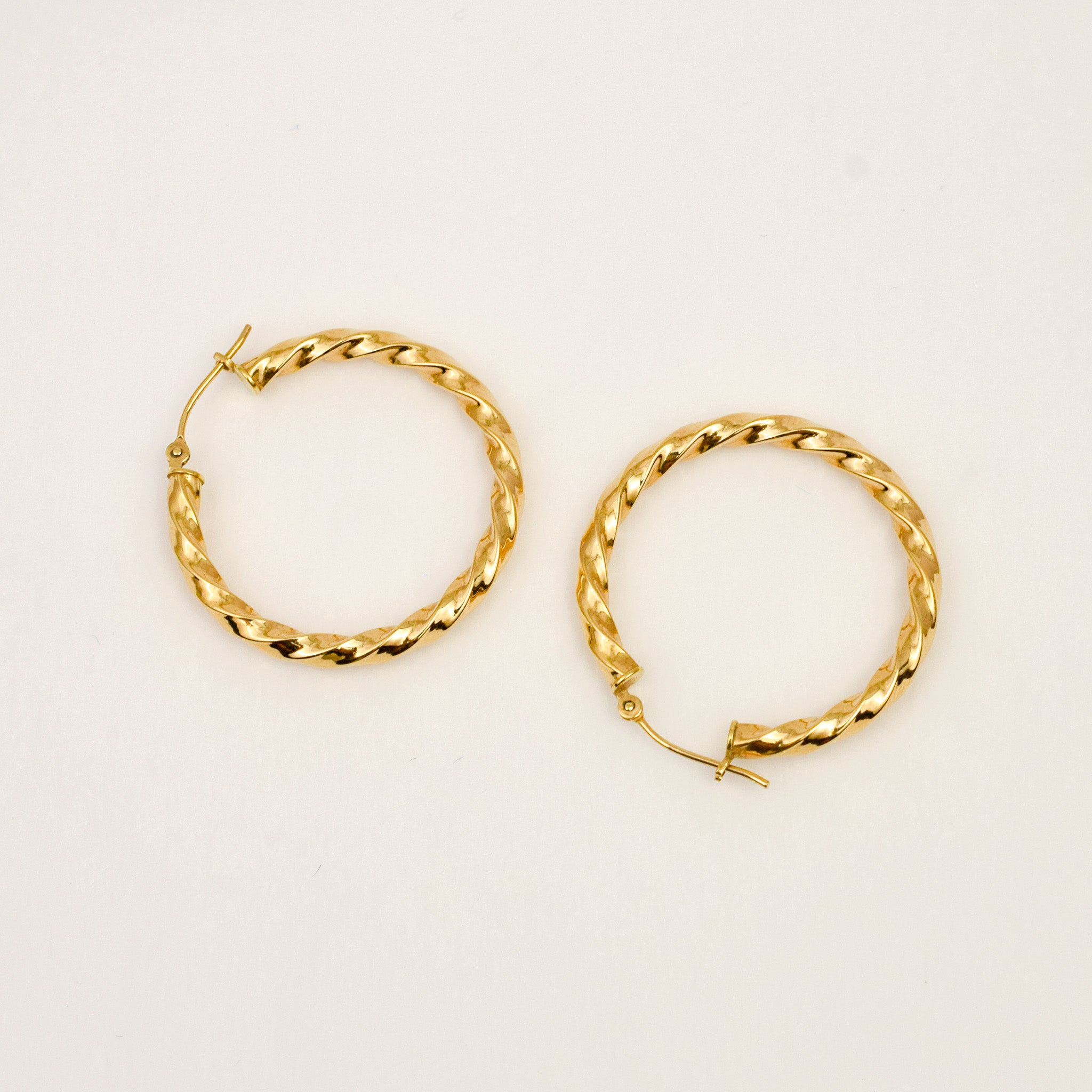 30.6mm Twist Hoops