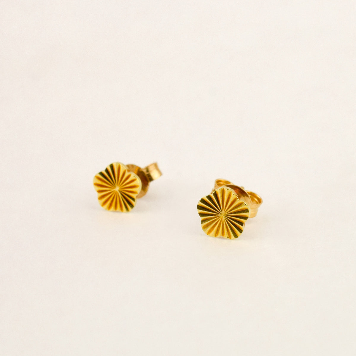 Sunray Studs