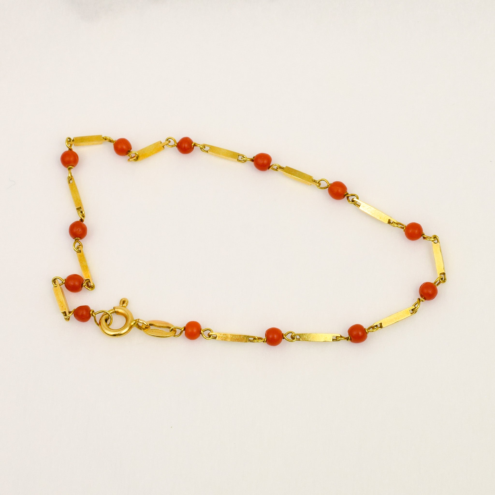 7.5" Coral Bar Bracelet