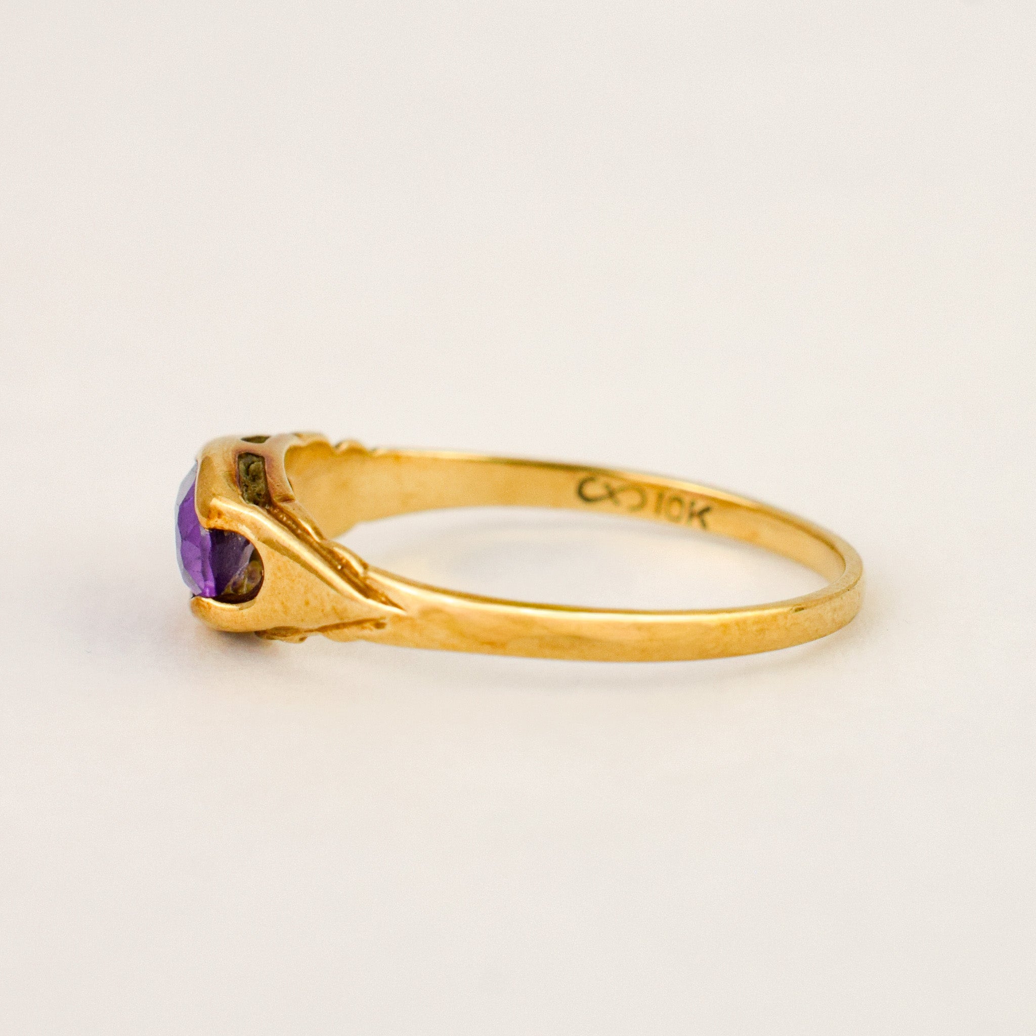 Solitaire Amethyst Ring
