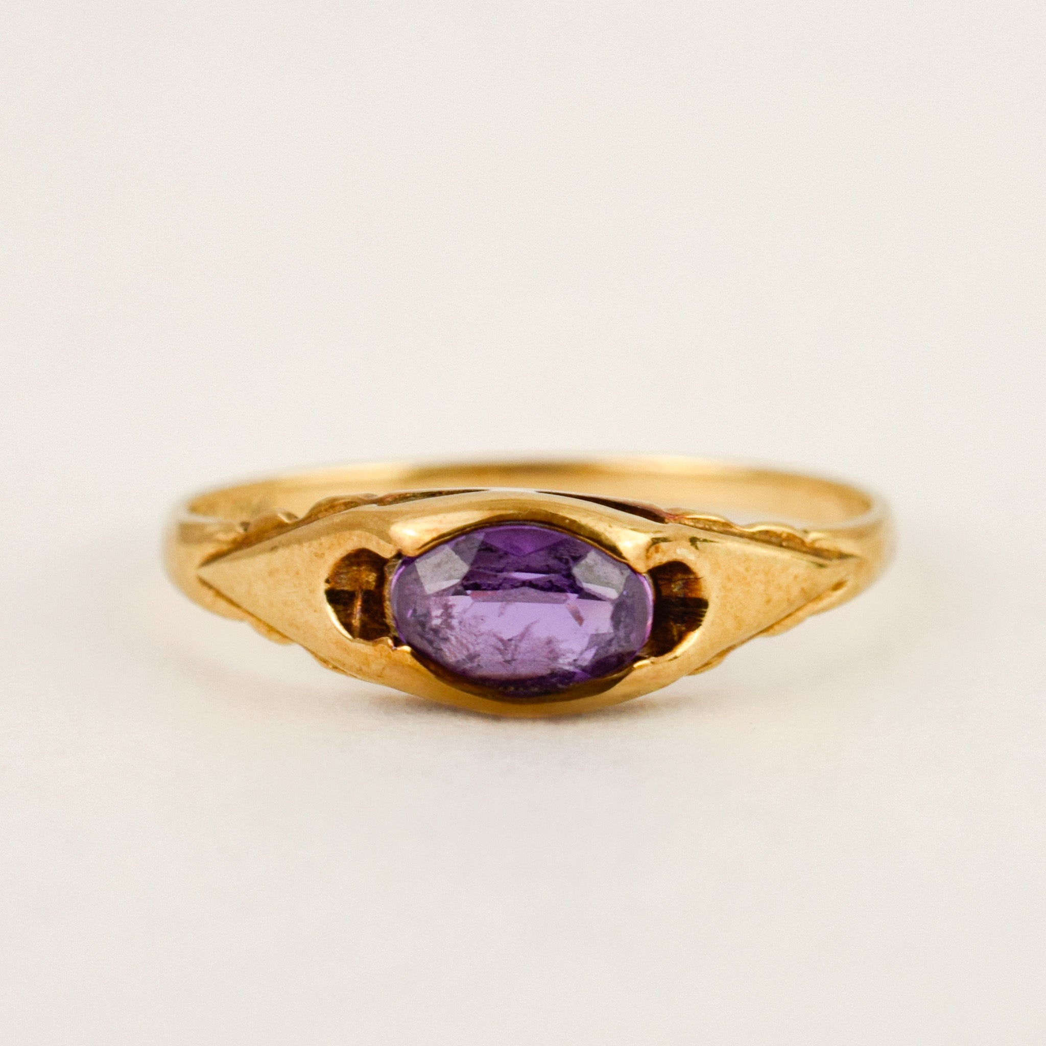 Solitaire Amethyst Ring