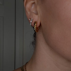 19.5 mm Twisted Omega Gold Hoop Earrings