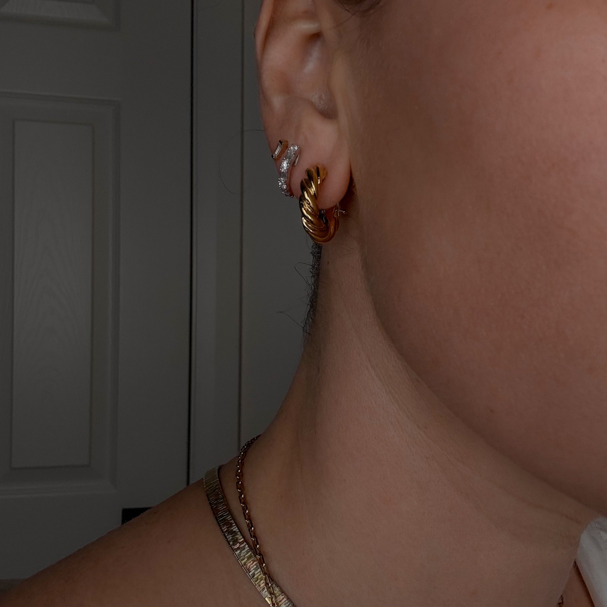 19.5 mm Twisted Omega Gold Hoop Earrings