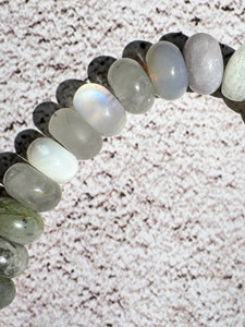 Pebbles Necklace
