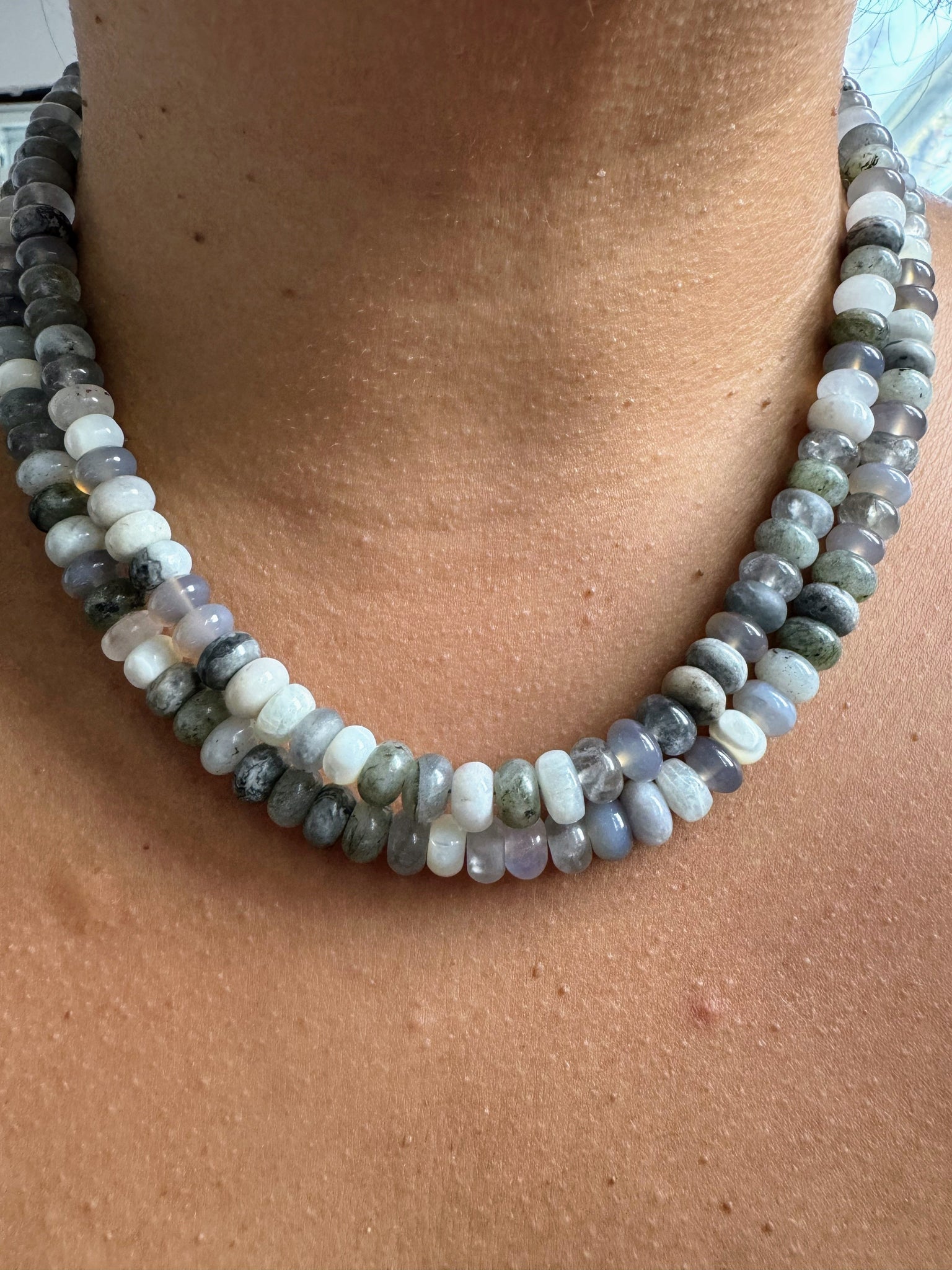 Pebbles Necklace