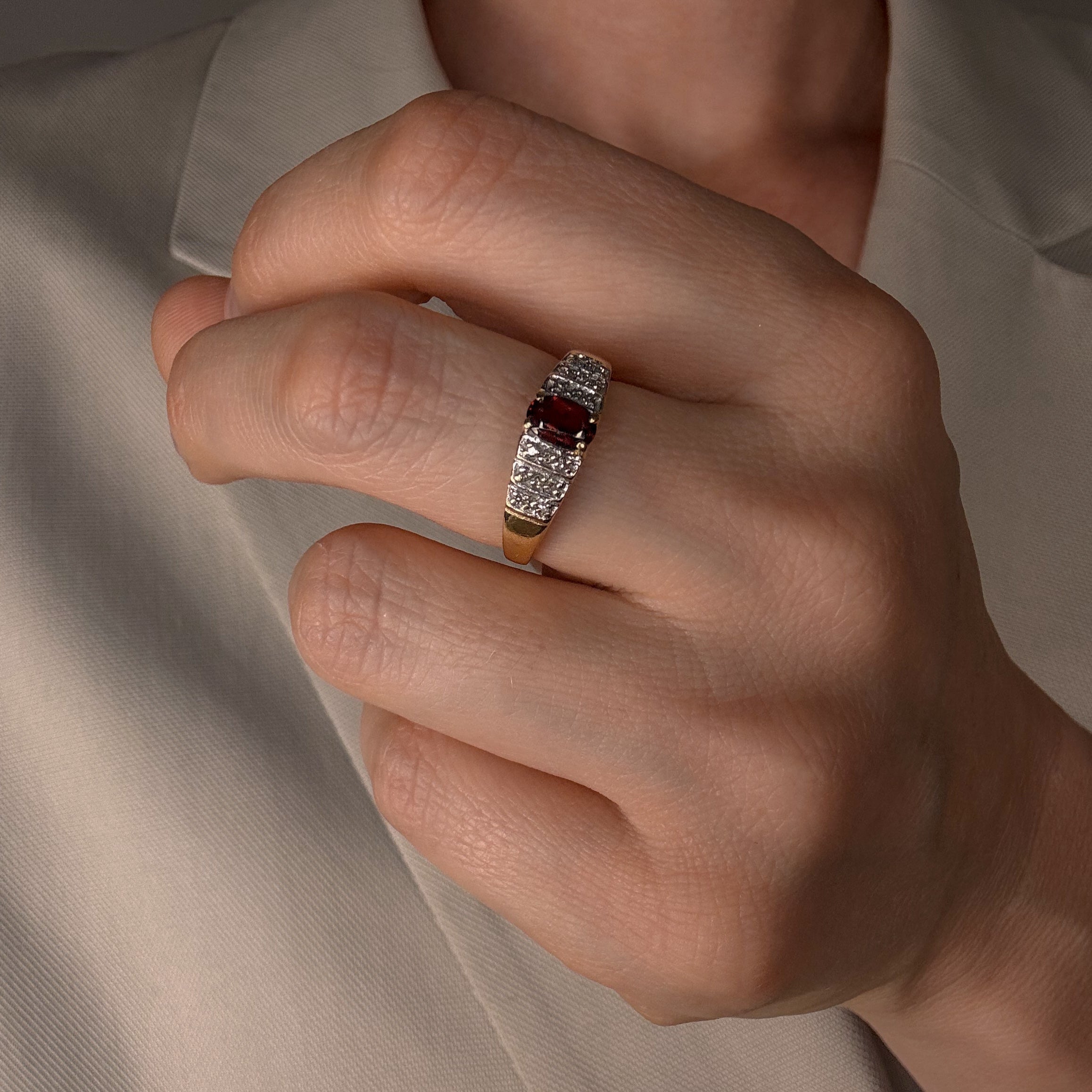 Garnet Diamond Ring