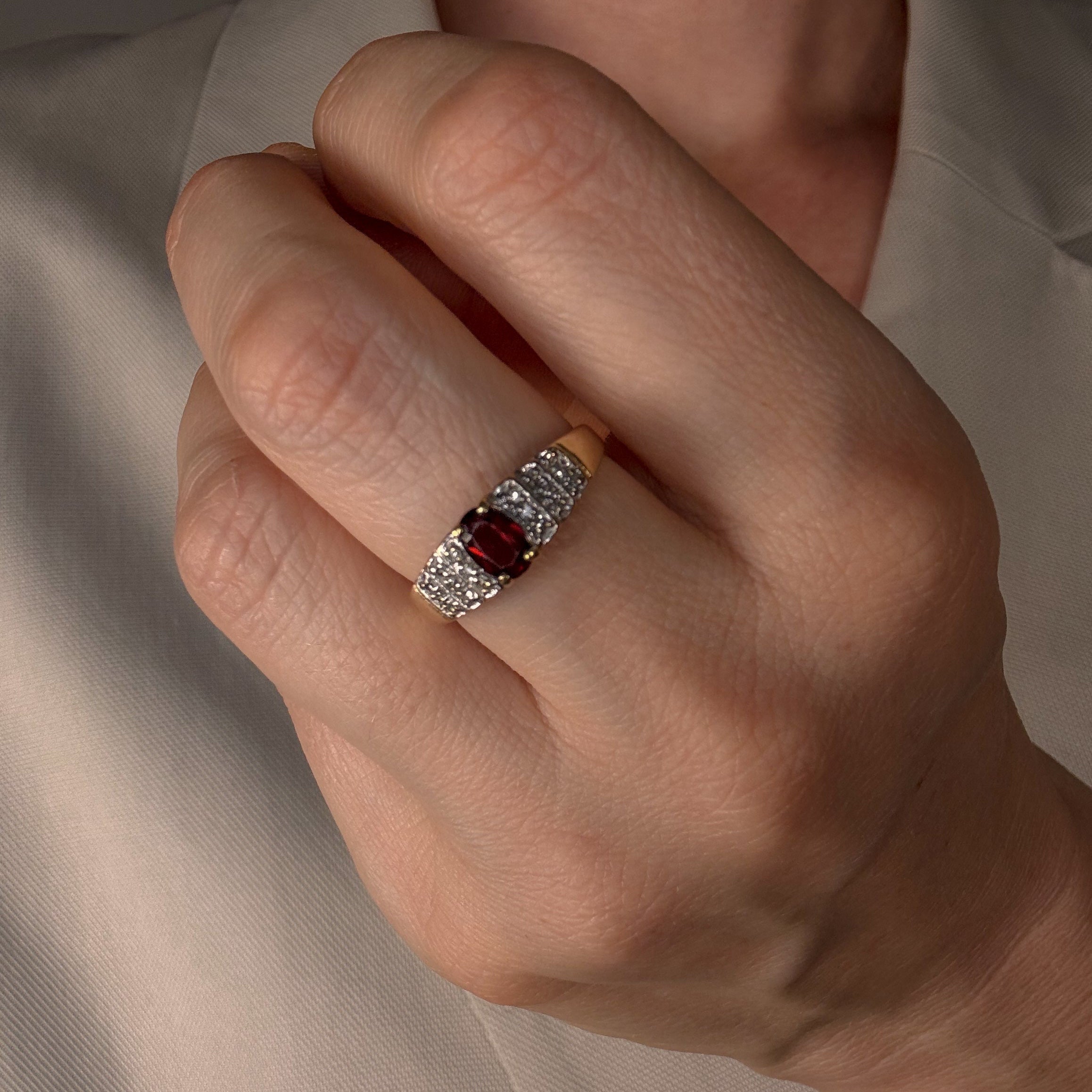 Garnet Diamond Ring
