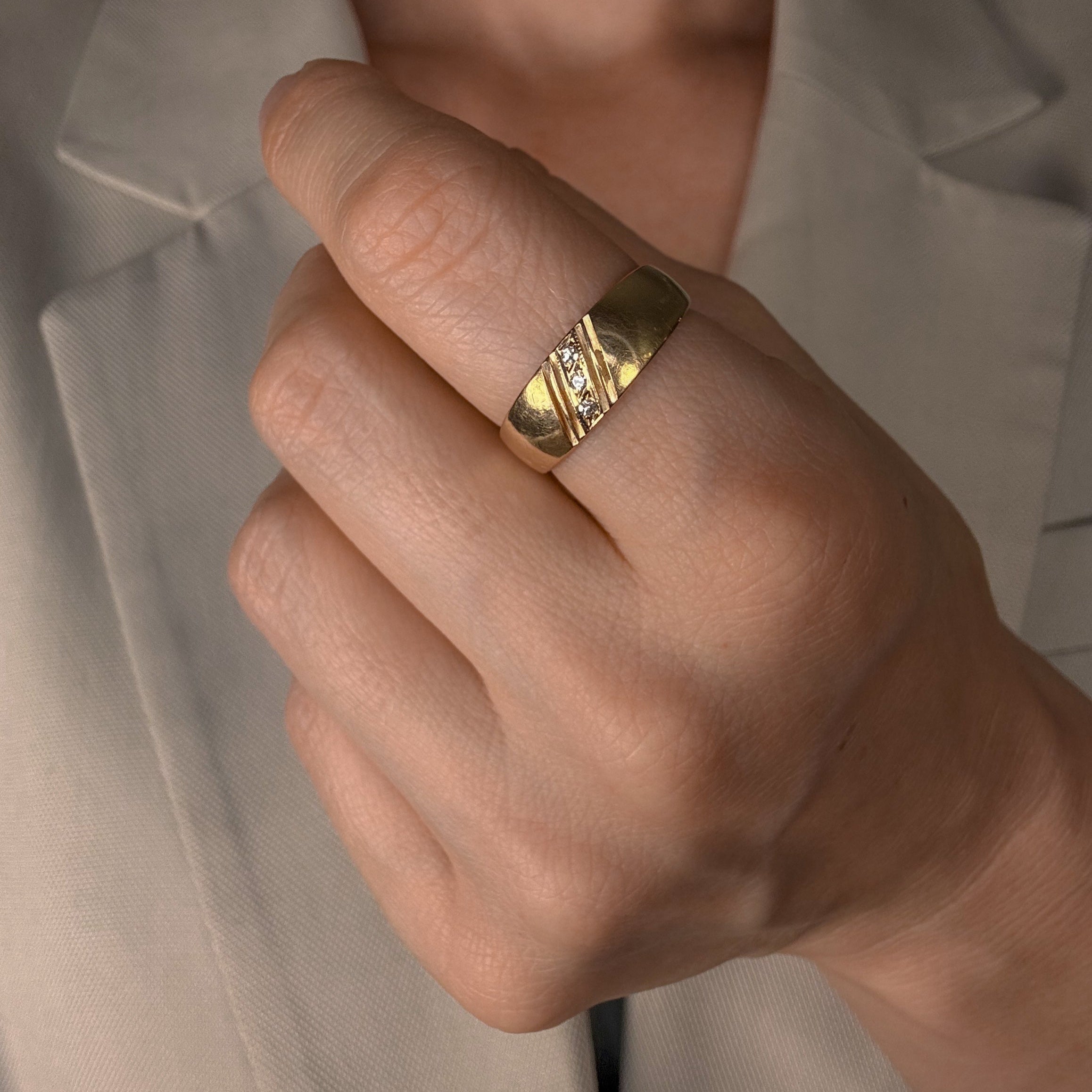 Vertical Diamond Trilogy Ring