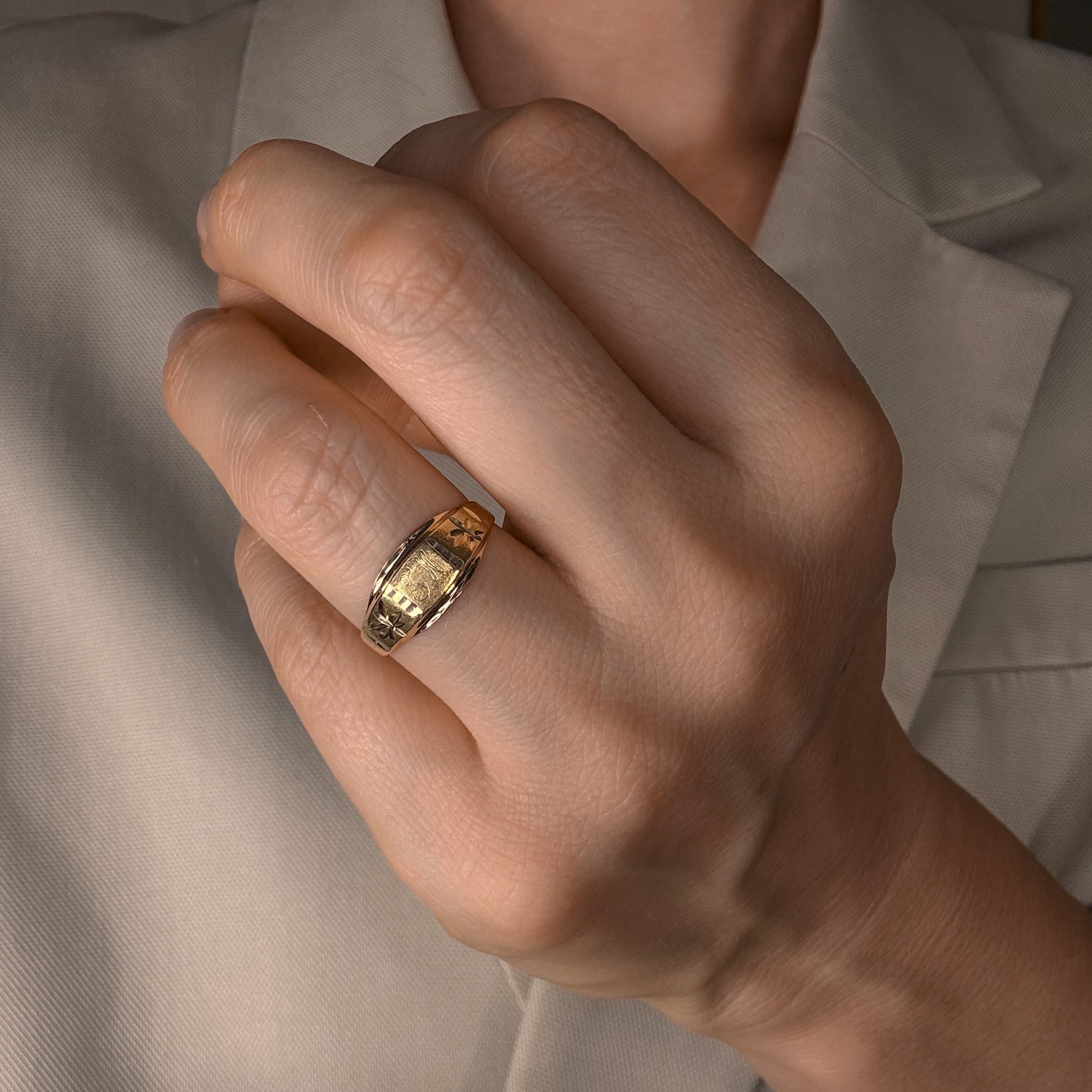 'TH' Signet Ring
