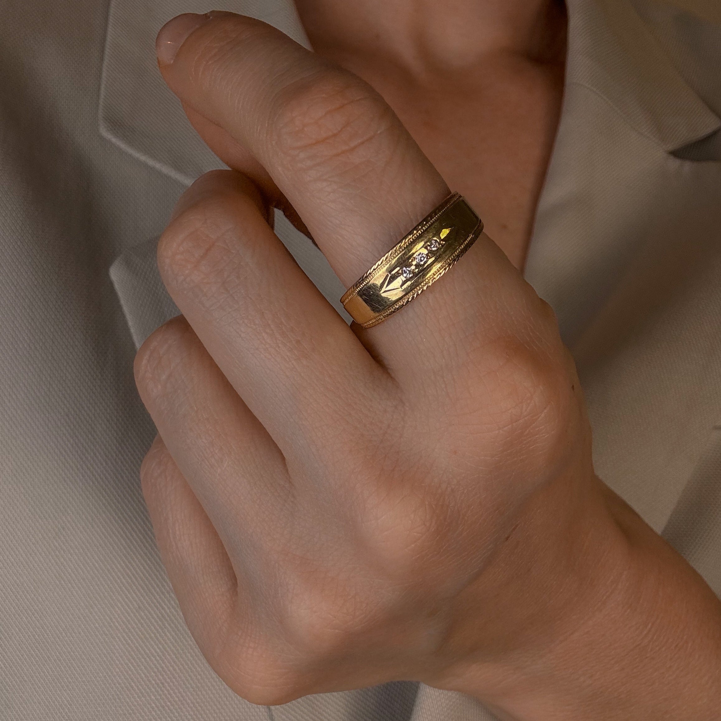Horizontal Diamond Trilogy Ring