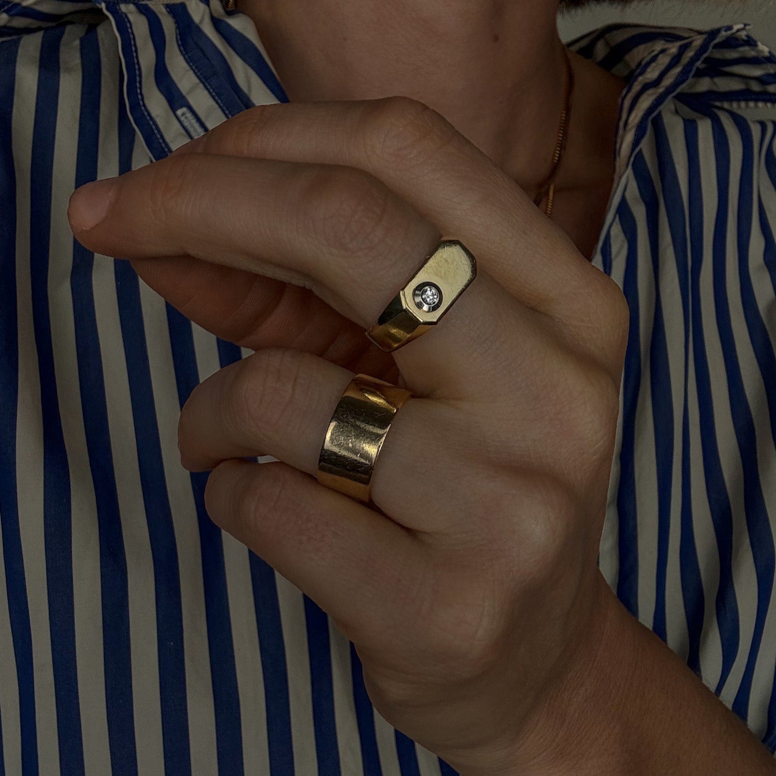 Diamond Plain Signet