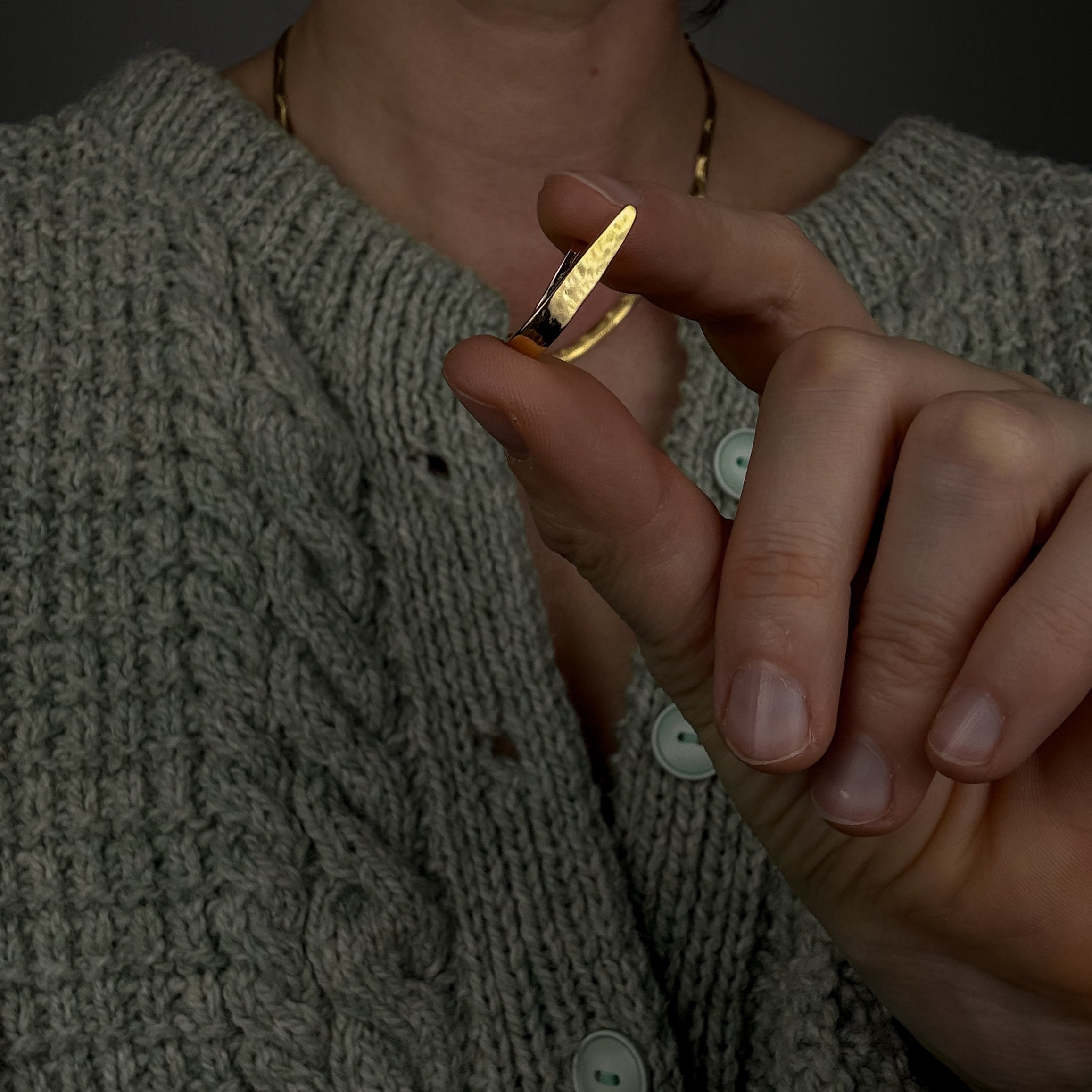 21.5mm Hammered Hoops
