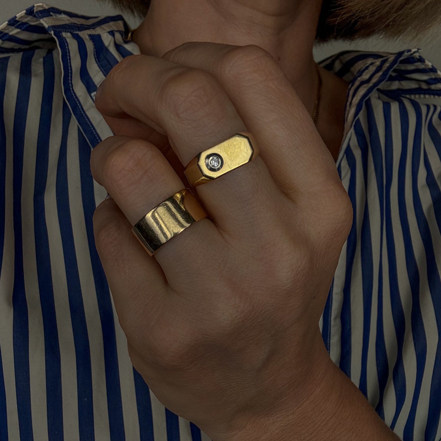 Diamond Plain Signet