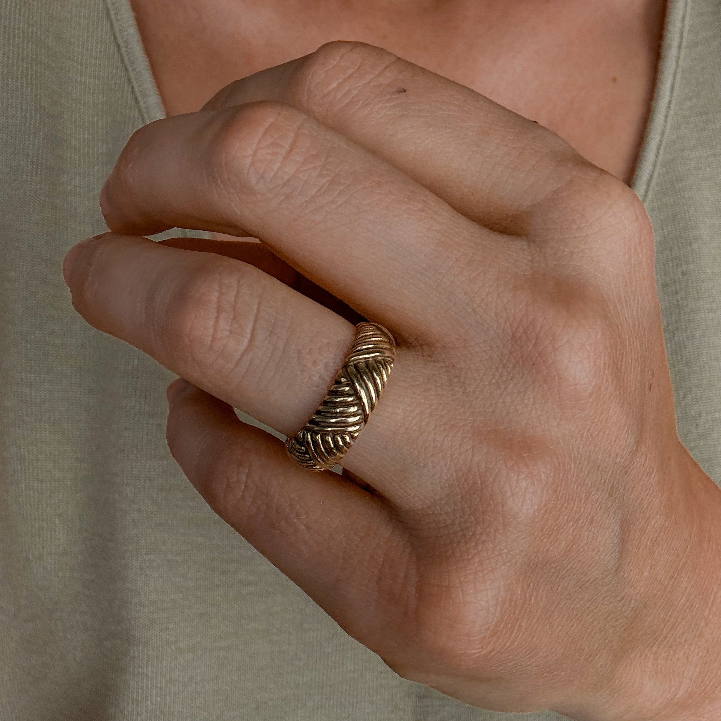 6.5 mm Basket Weave Gold Band