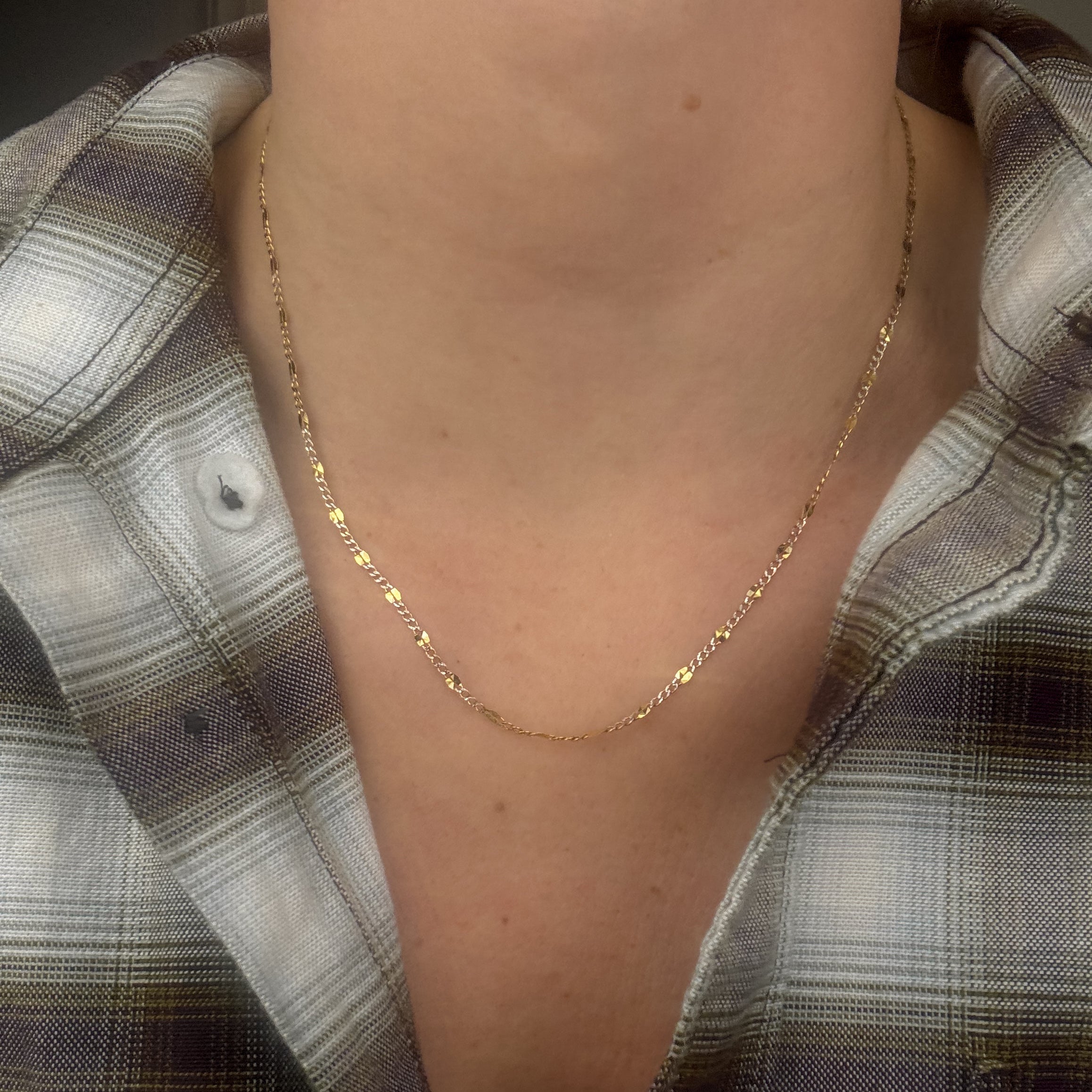 18" Sparkling Chain