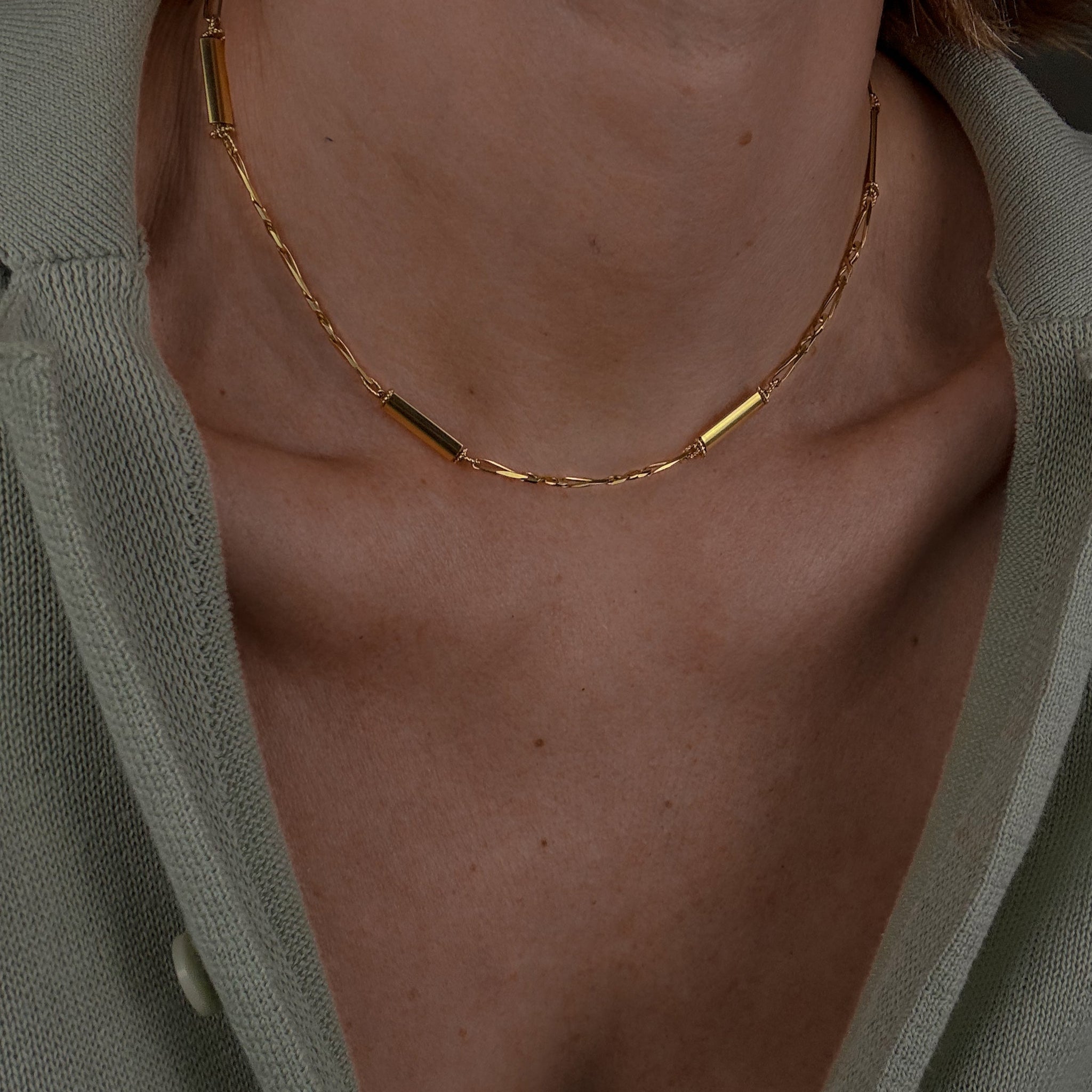 16" Bar and Figaro Necklace