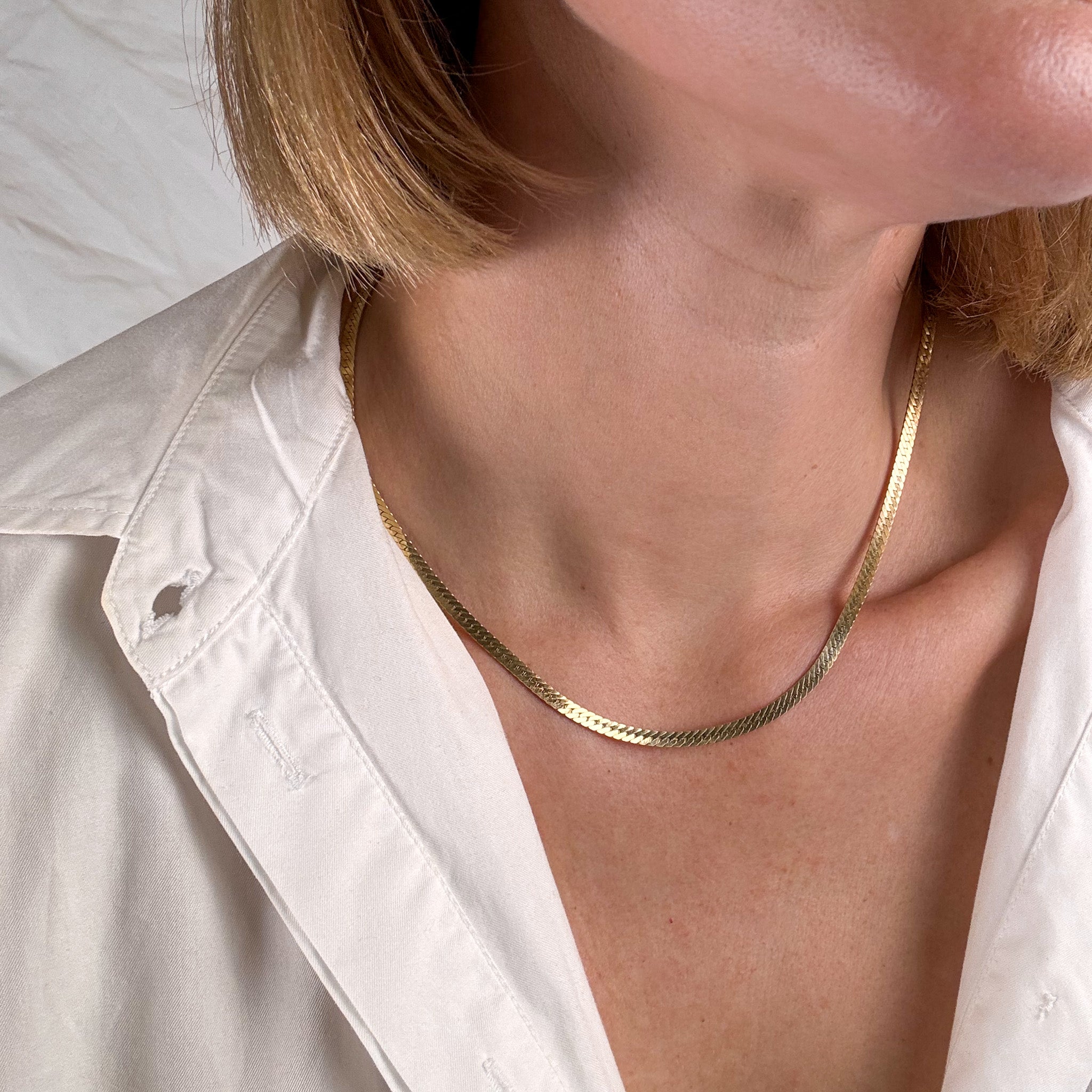 18” Sleek Herringbone Chain Necklace