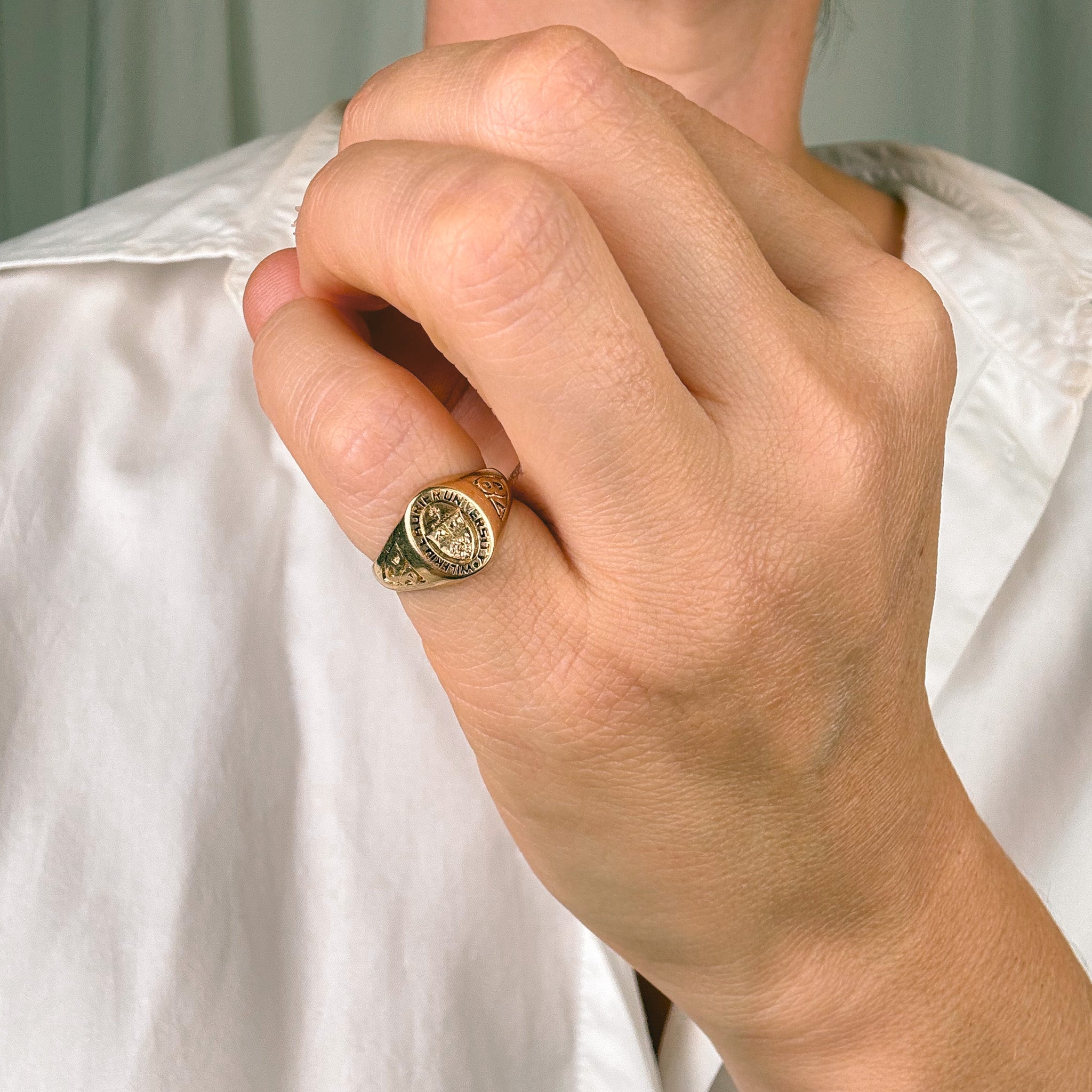 Laurier University Nursing Signet Ring '78