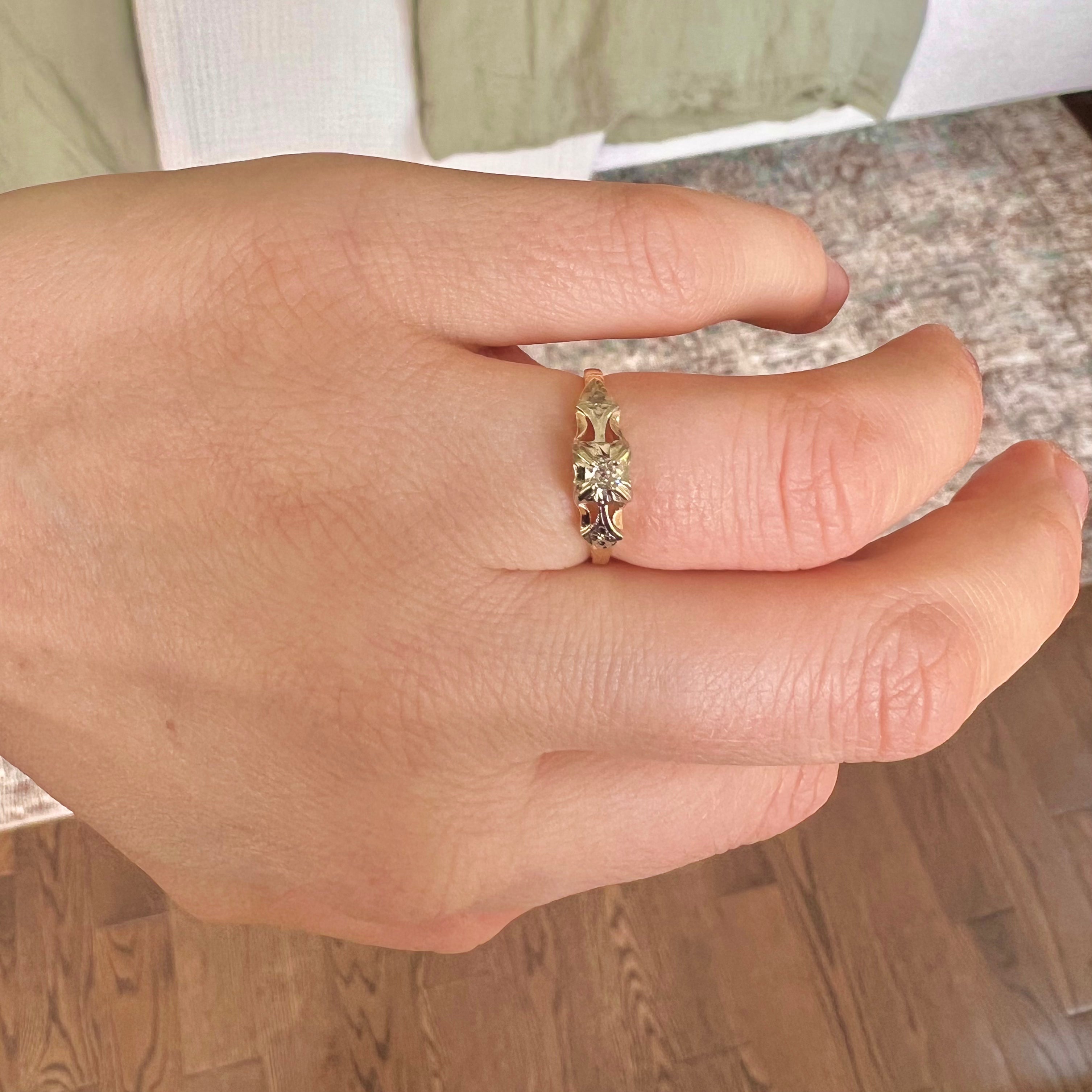 Antique Diamond Engagement Ring