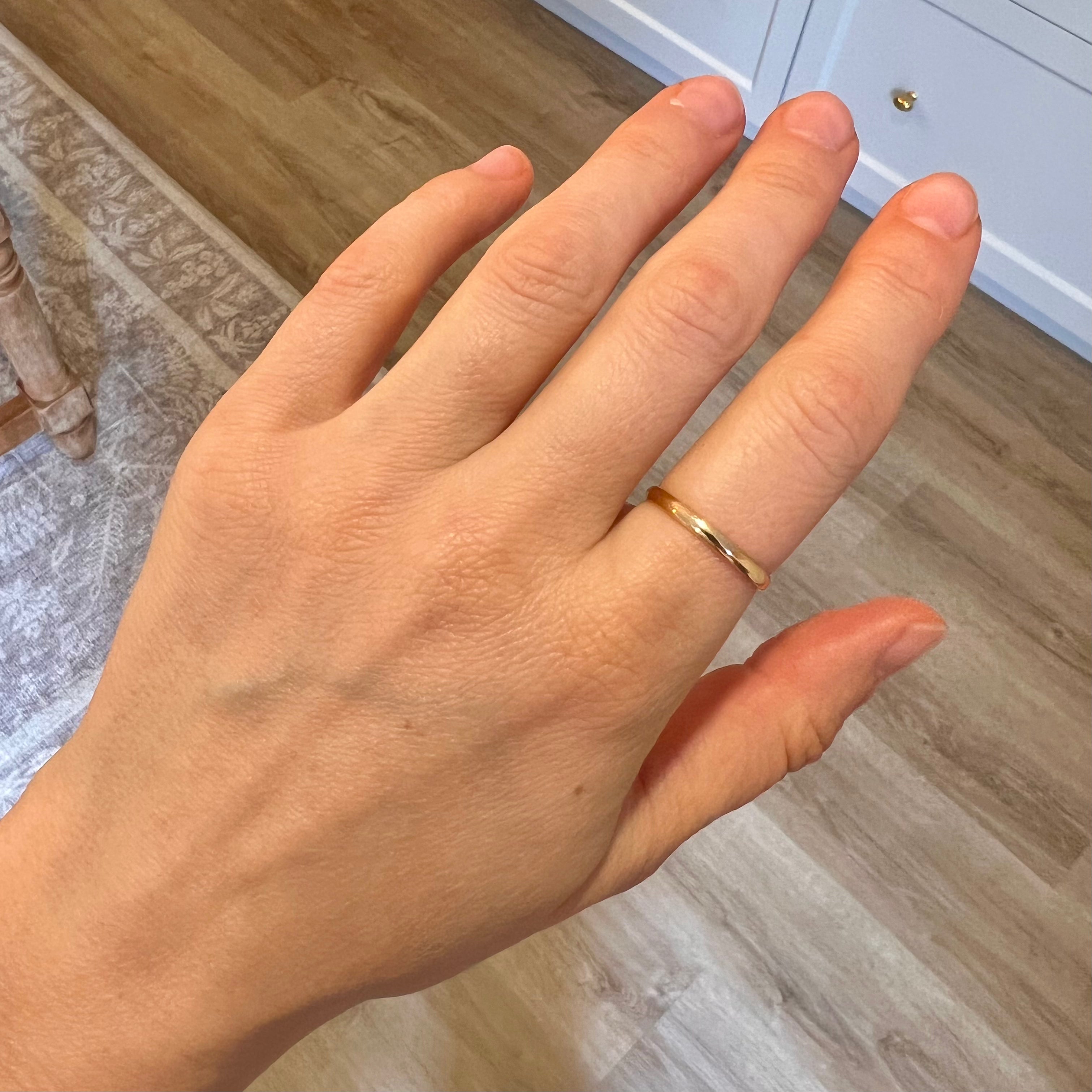 vintage 18k gold 2.3mm band, vintage wedding band 