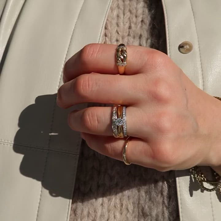 vintage gold engagement ring, folklor