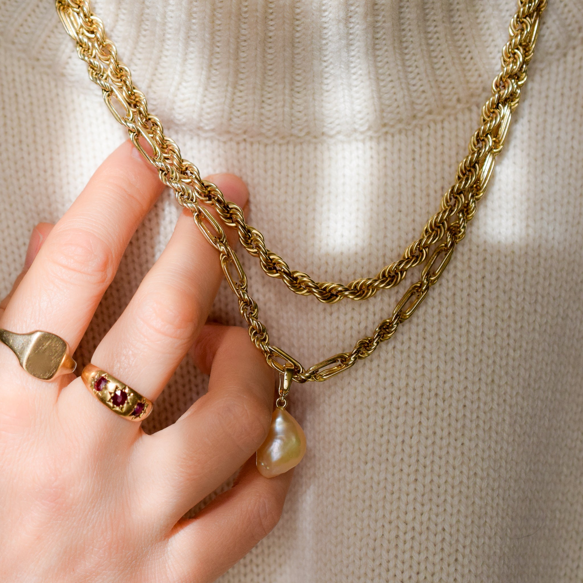 Vintage chunky gold rope chain, folklor