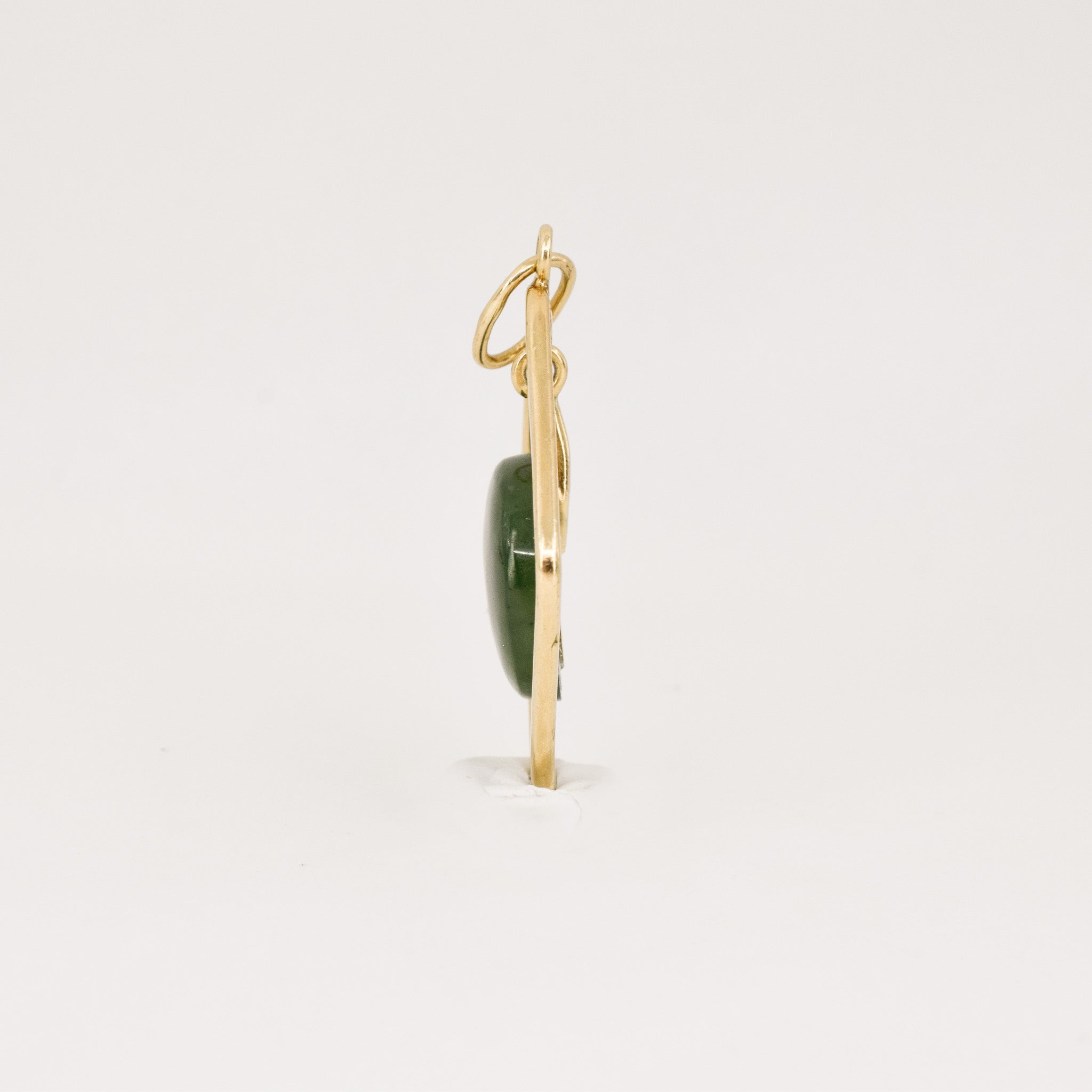 vintage gold unique jade pendant, folklor vintage jewelry canada