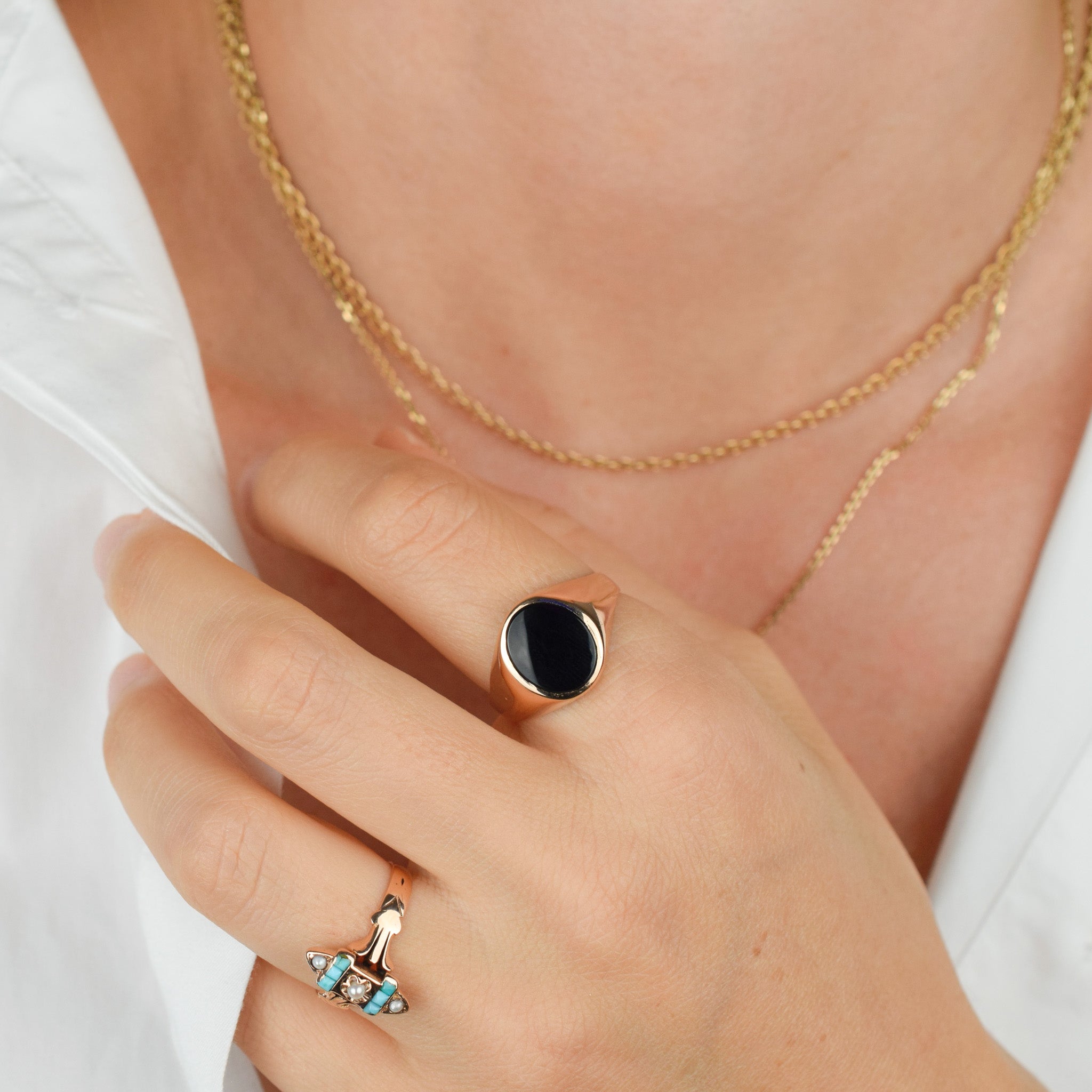 vintage gold onyx ring, folklor vintage jewelry canada