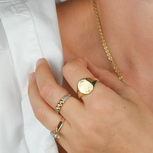 vintage signet ring, folklor vintage jewelry canada